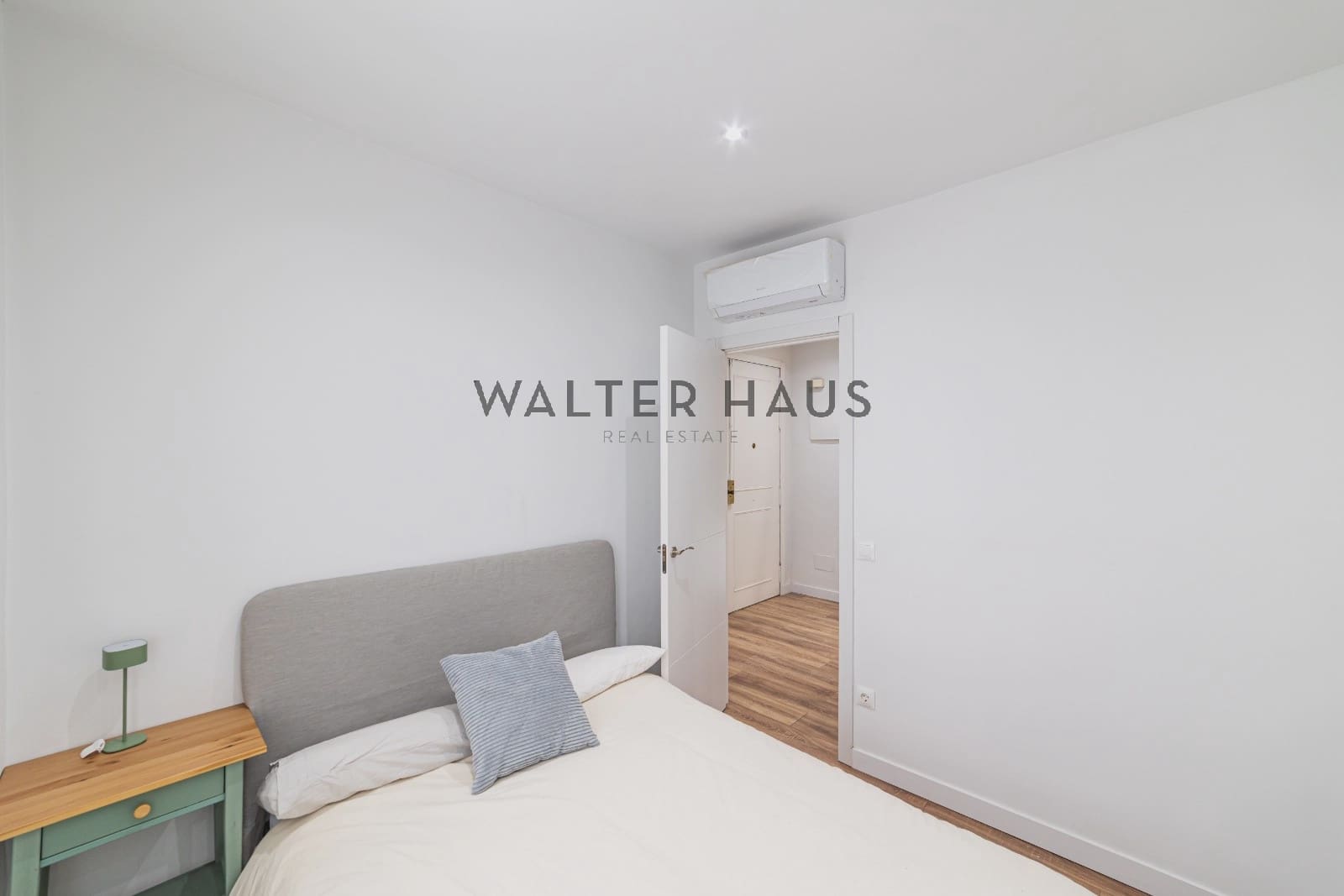 3 sovrum Lägenhet att hyra i Madrid stad - 2 800 € (Ref: 9950360)