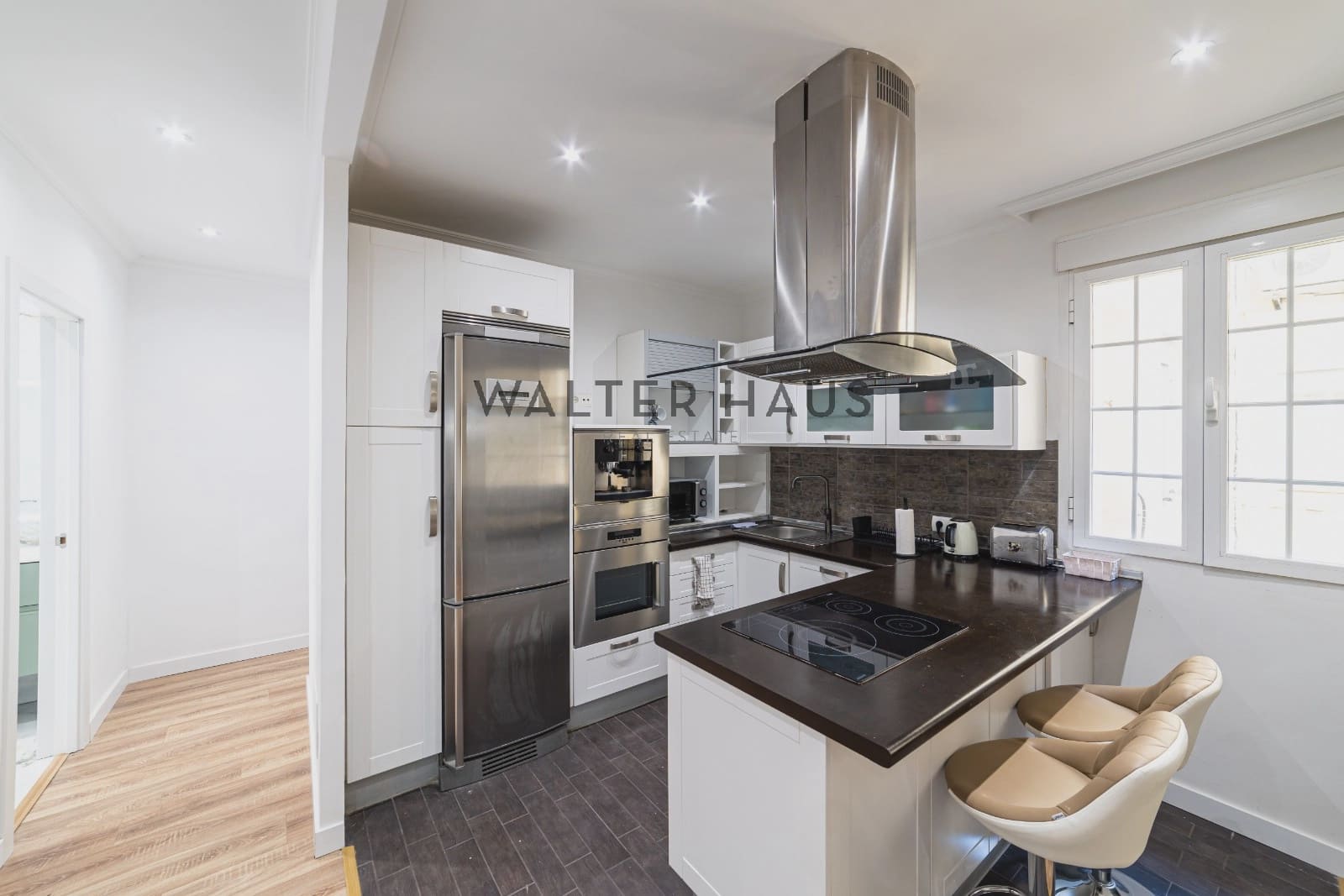 3 sovrum Lägenhet att hyra i Madrid stad - 2 800 € (Ref: 9950360)