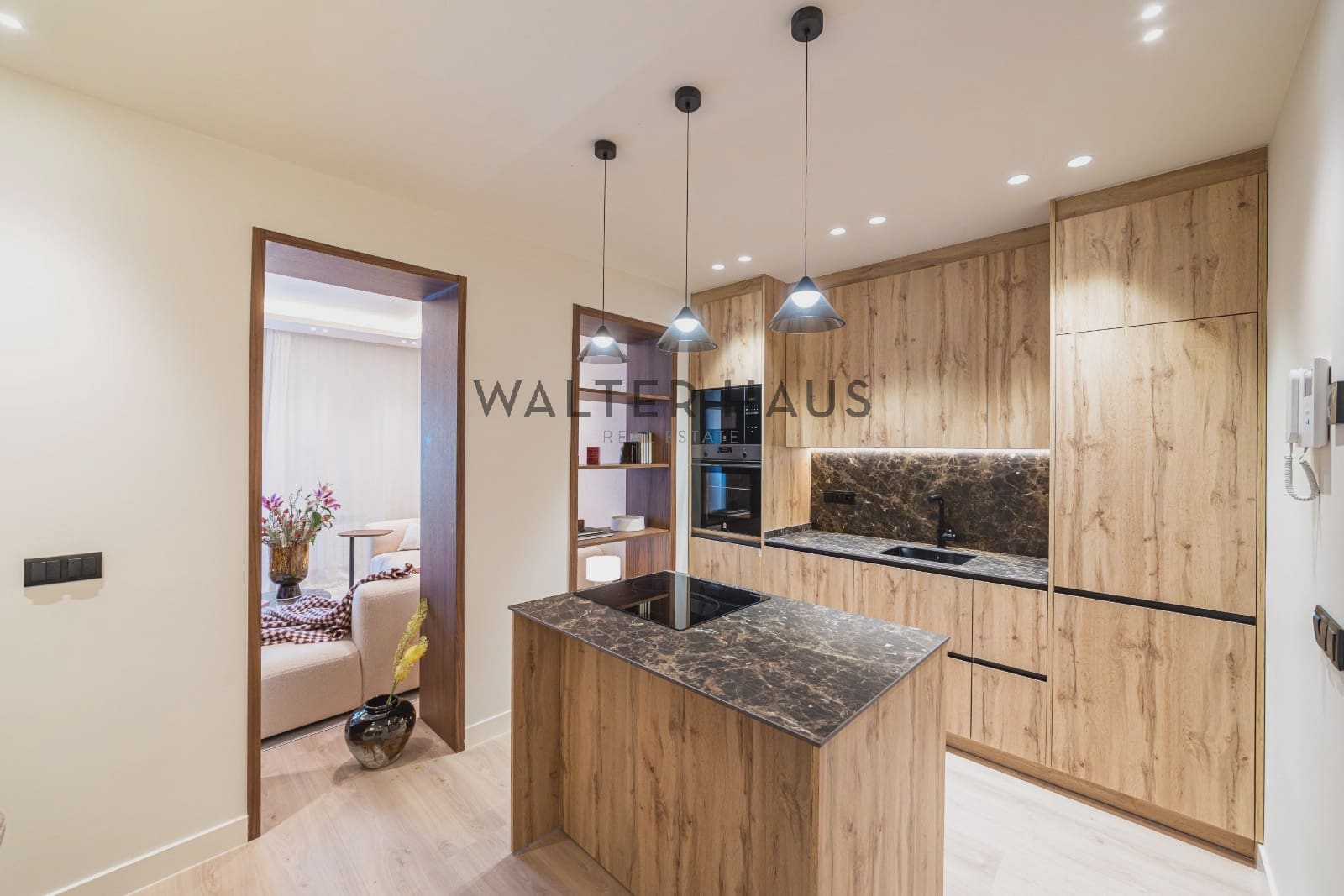 2 slaapkamer Flat te koop in Madrid stad - € 1.250.000 (Ref: 9950362)