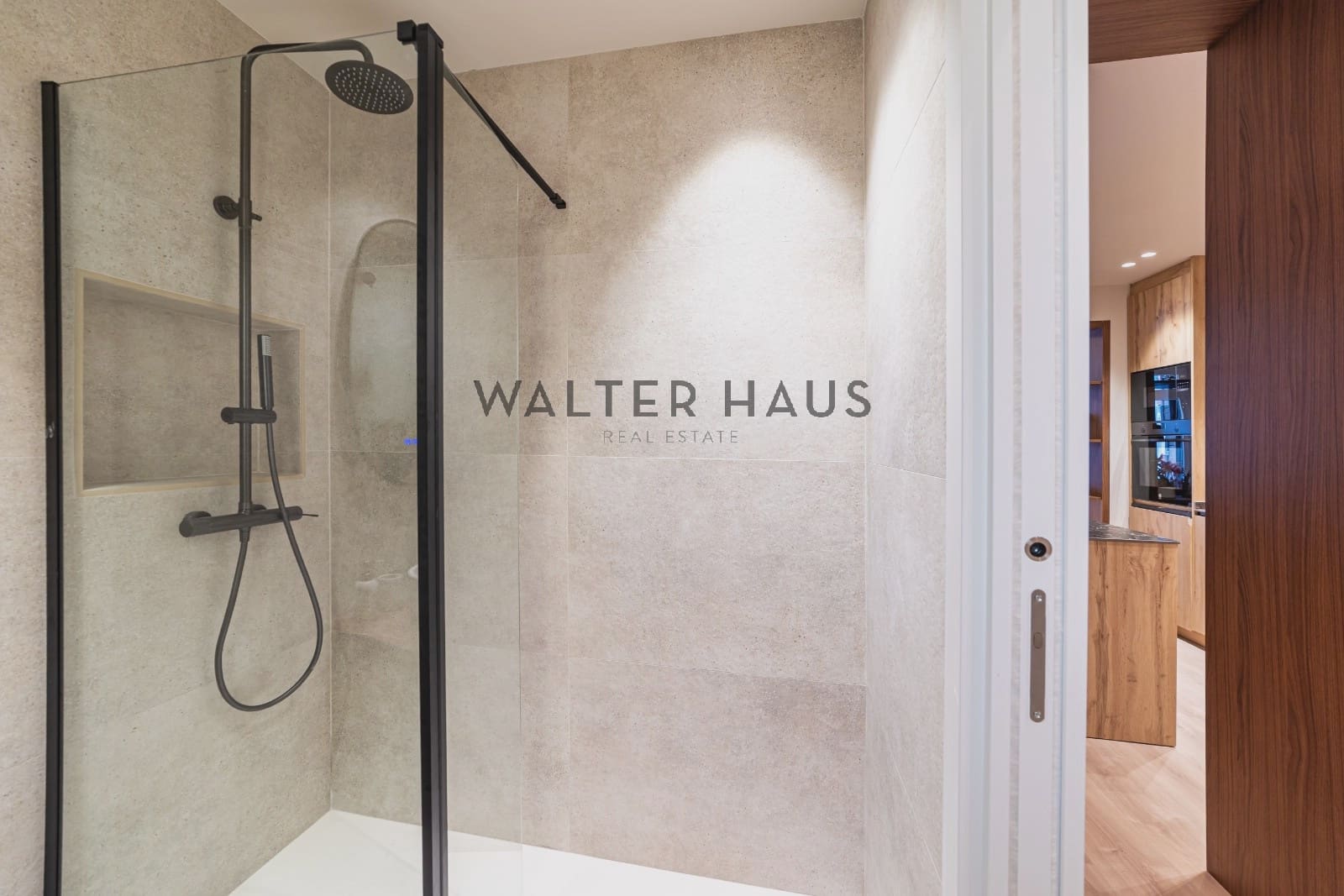 2 slaapkamer Flat te koop in Madrid stad - € 1.250.000 (Ref: 9950362)