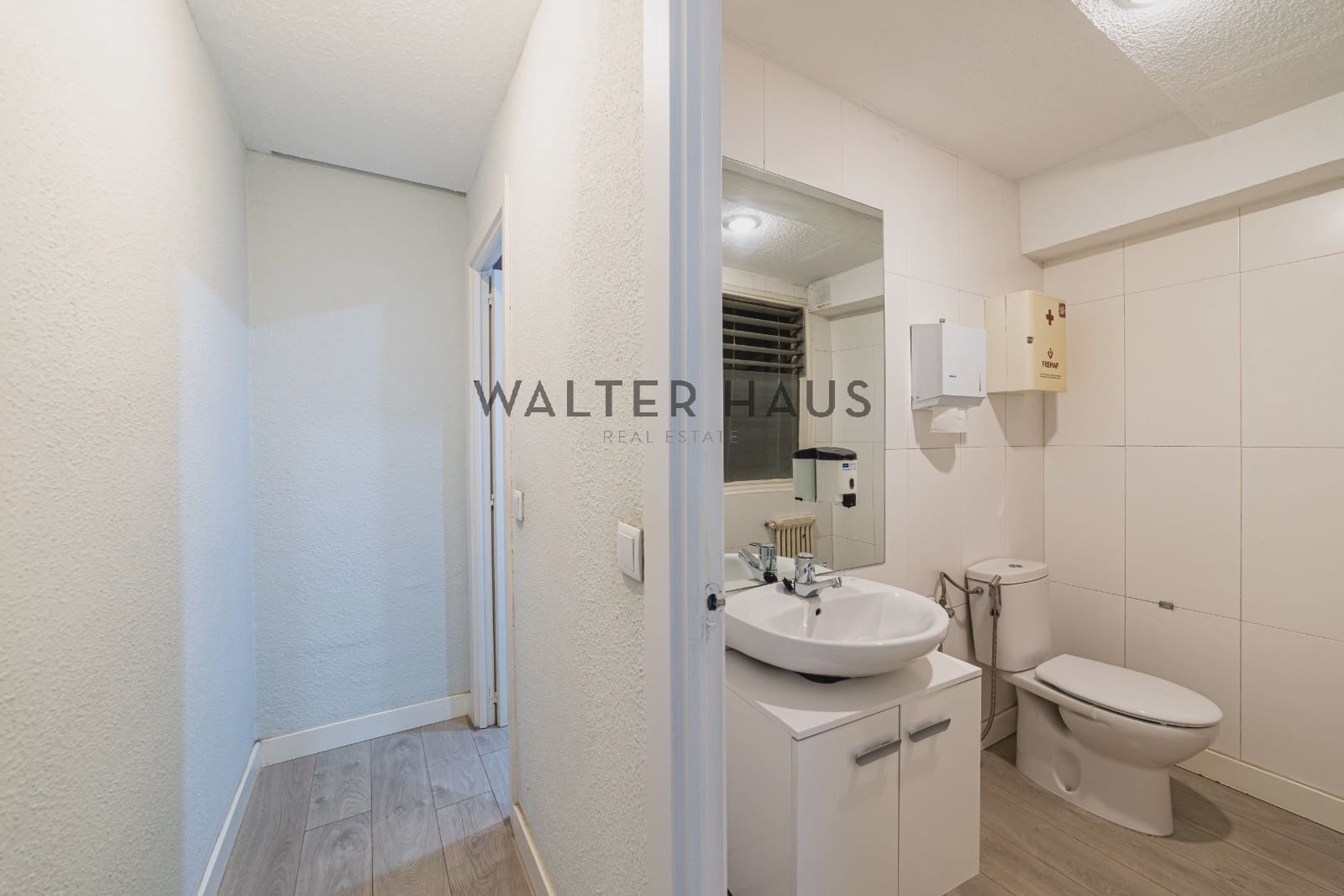 5 bedroom Flat for sale in Madrid city - € 1,850,000 (Ref: 9950759)
