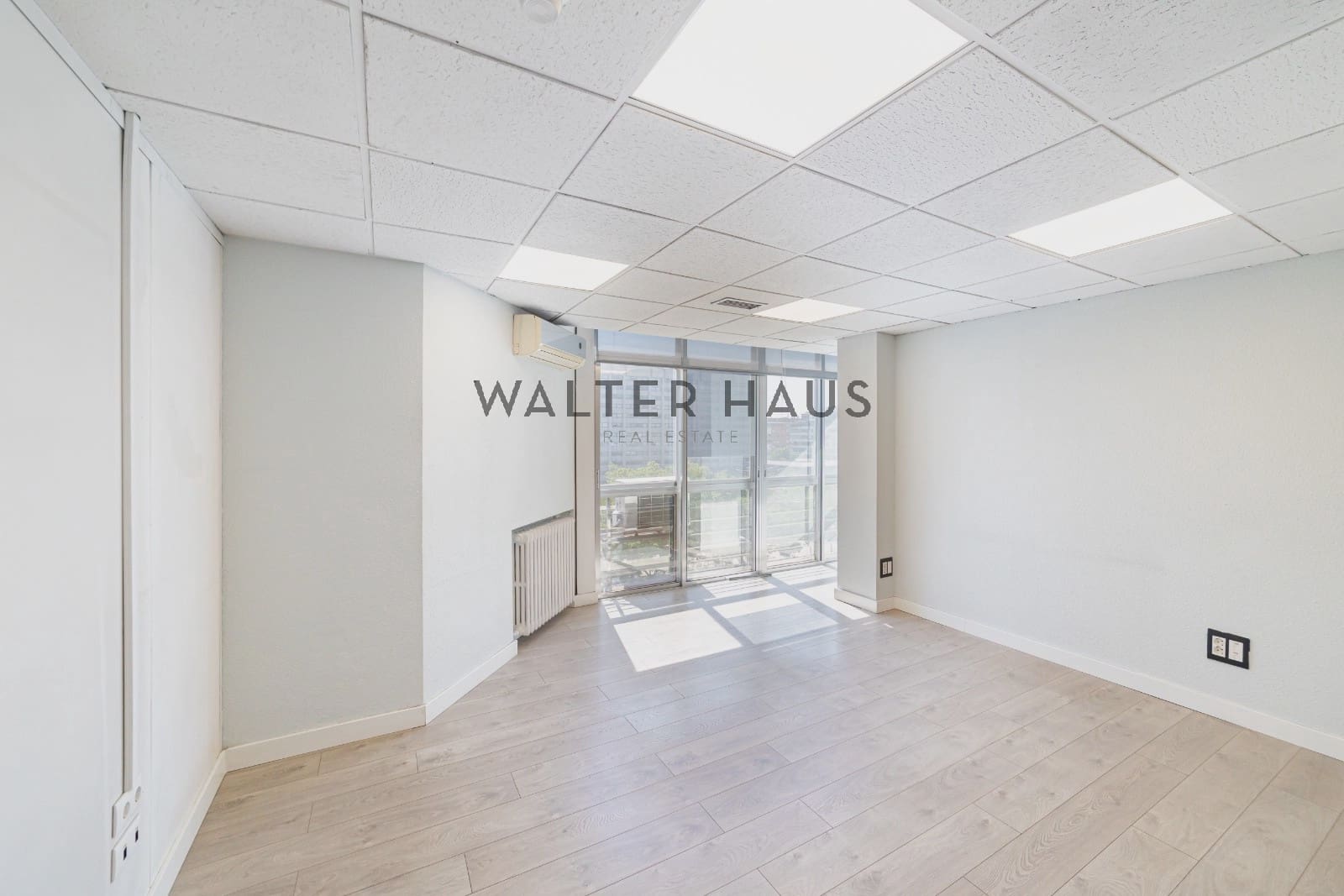5 bedroom Flat for sale in Madrid city - € 1,850,000 (Ref: 9950759)