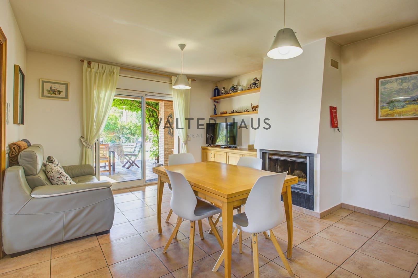 5 bedroom Villa for sale in Mont-ras - € 1,500,000 (Ref: 9956071)