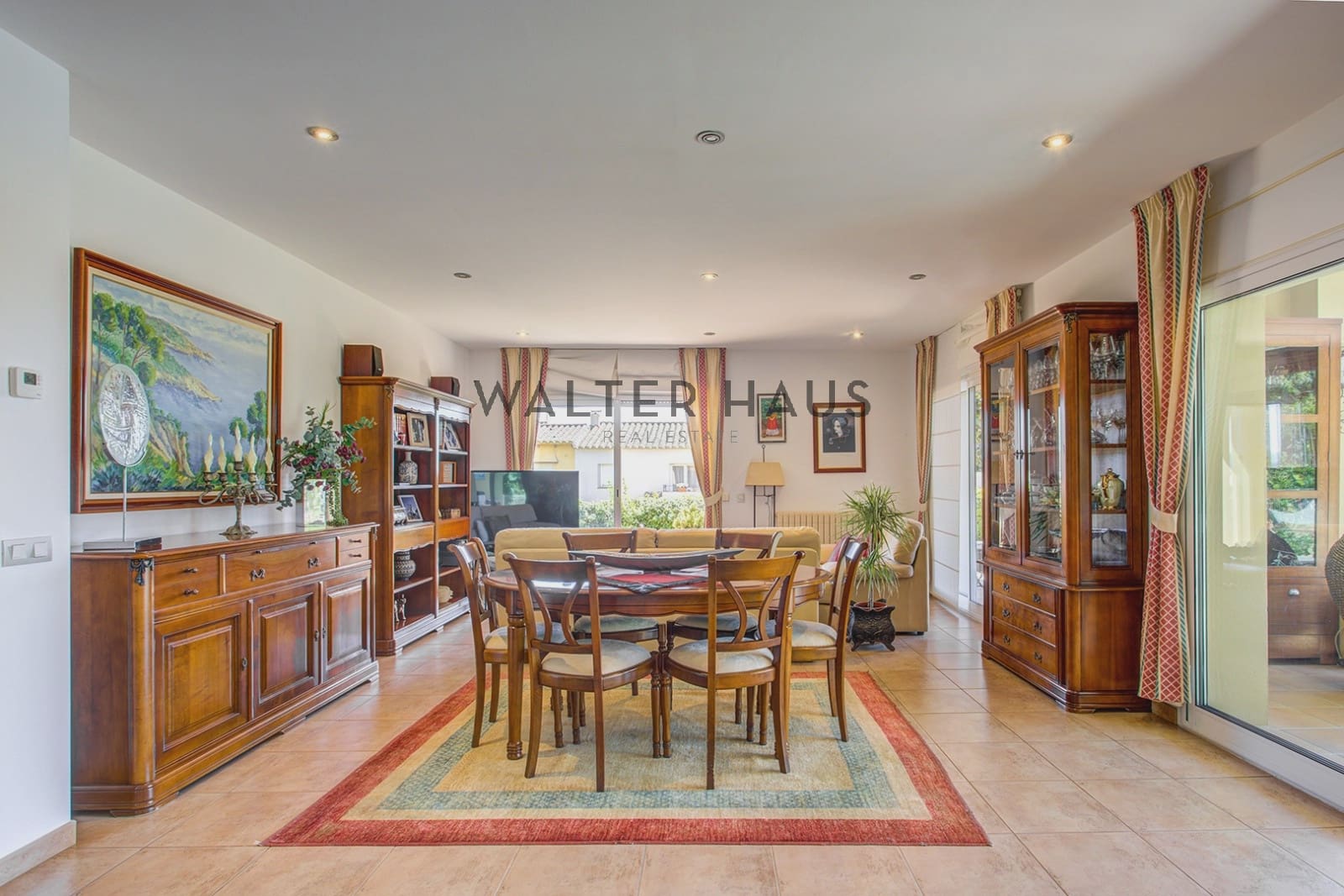 5 bedroom Villa for sale in Mont-ras - € 1,500,000 (Ref: 9956071)