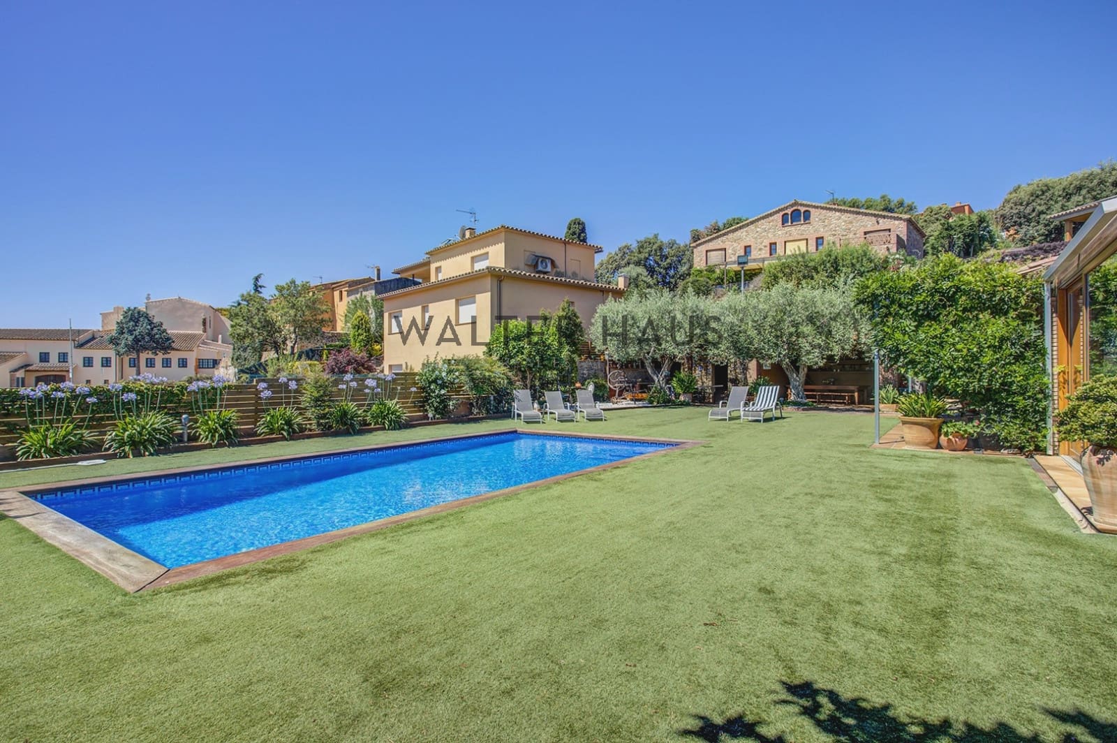 5 bedroom Villa for sale in Mont-ras - € 1,500,000 (Ref: 9956071)