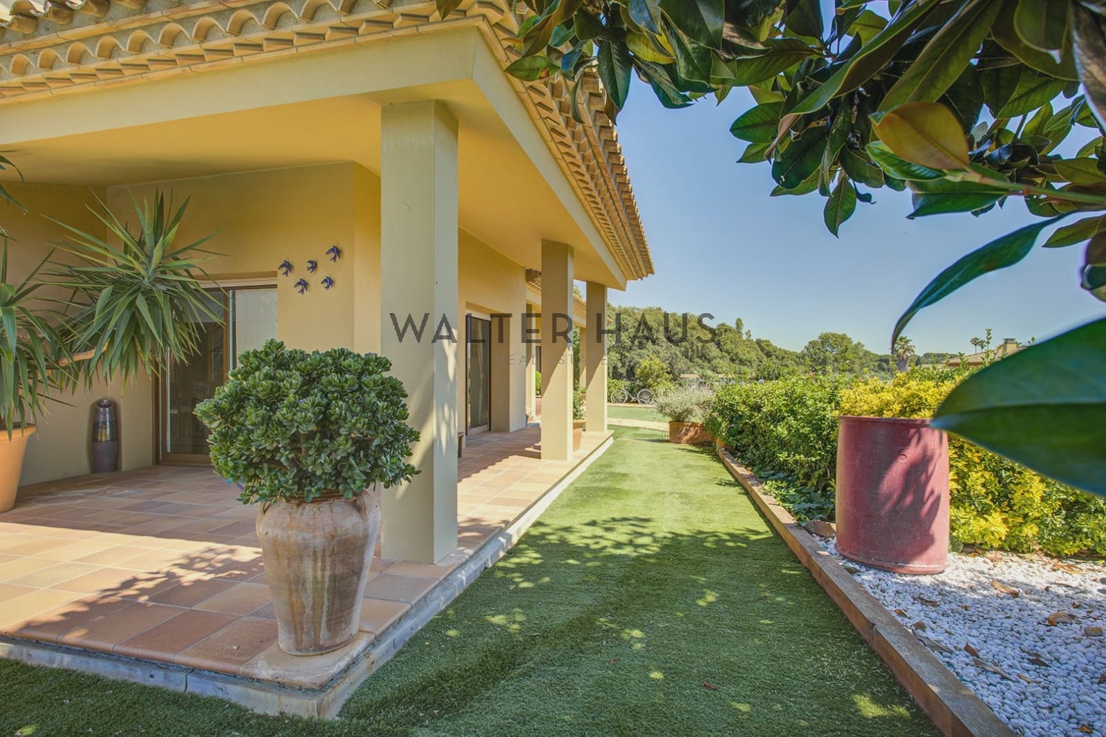 5 bedroom Villa for sale in Mont-ras - € 1,500,000 (Ref: 9956071)
