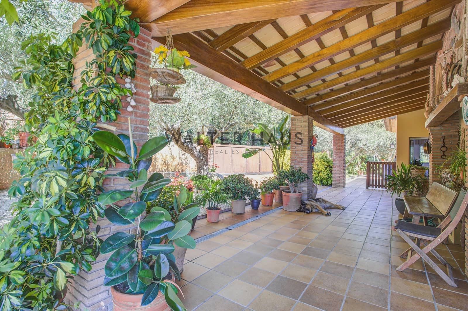5 bedroom Villa for sale in Mont-ras - € 1,500,000 (Ref: 9956071)