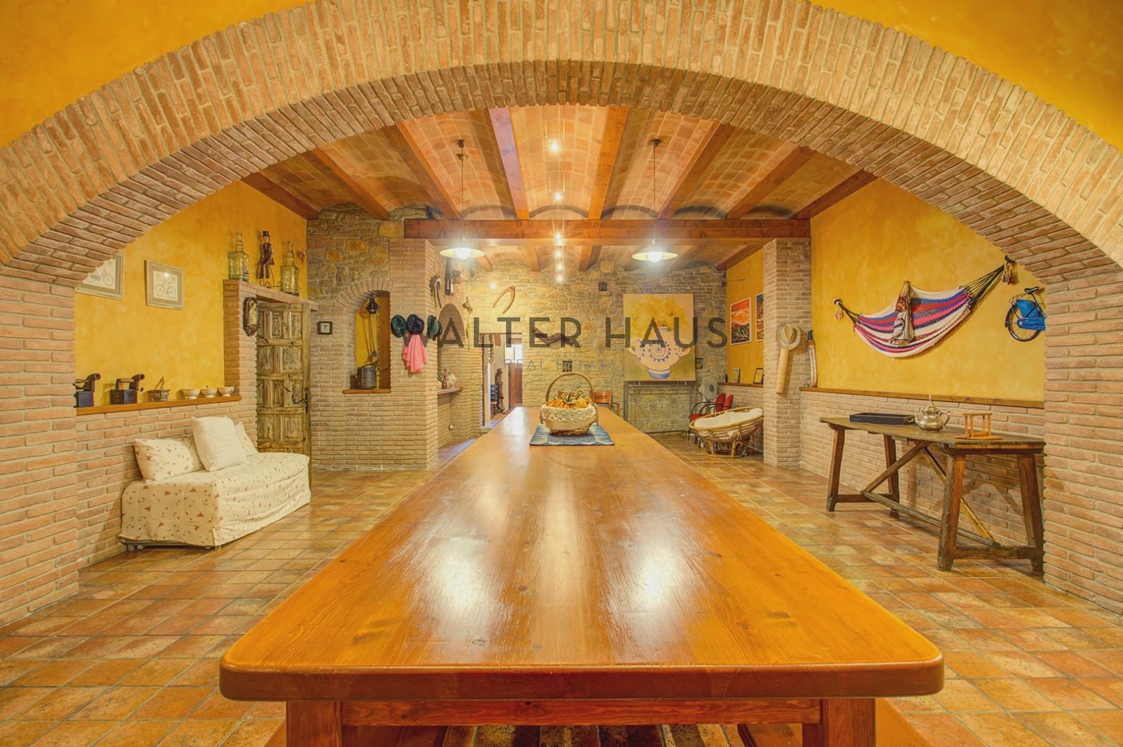 5 bedroom Villa for sale in Mont-ras - € 1,500,000 (Ref: 9956071)