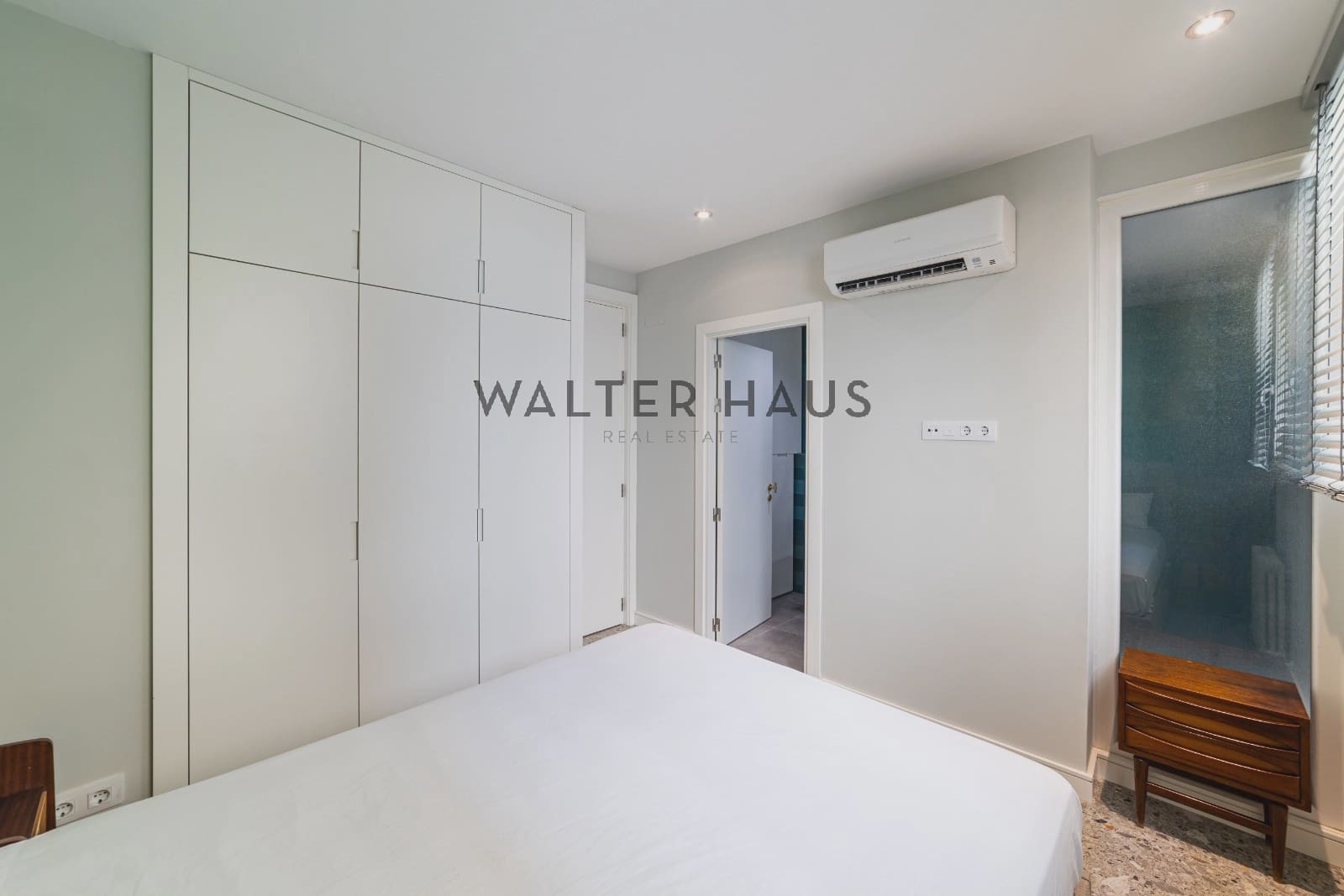 2 Zimmer Wohnung zu vermieten in Madrid Stadt mit Garage - 2.400 € (Ref: 9958839)