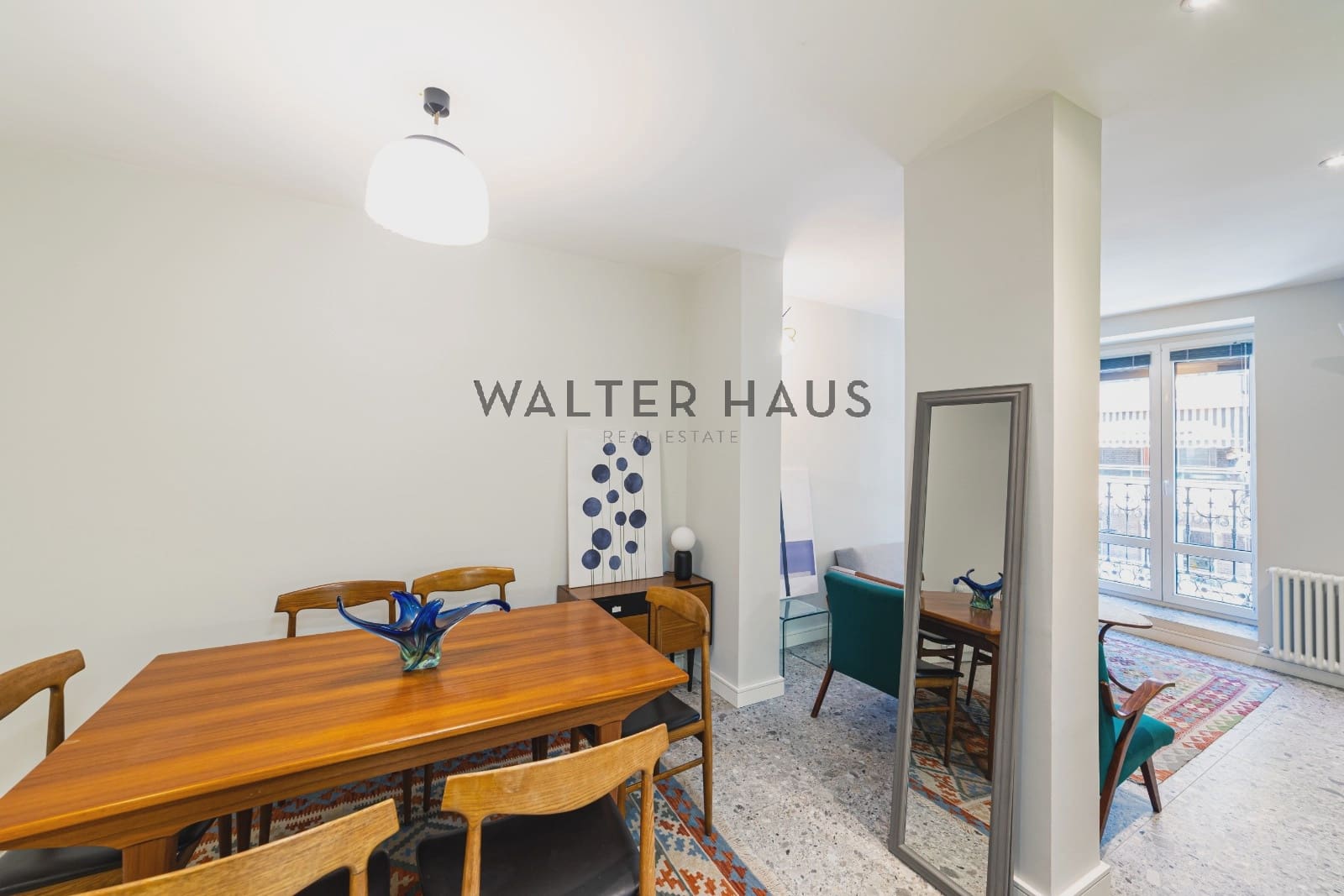 2 Zimmer Wohnung zu vermieten in Madrid Stadt mit Garage - 2.400 € (Ref: 9958839)