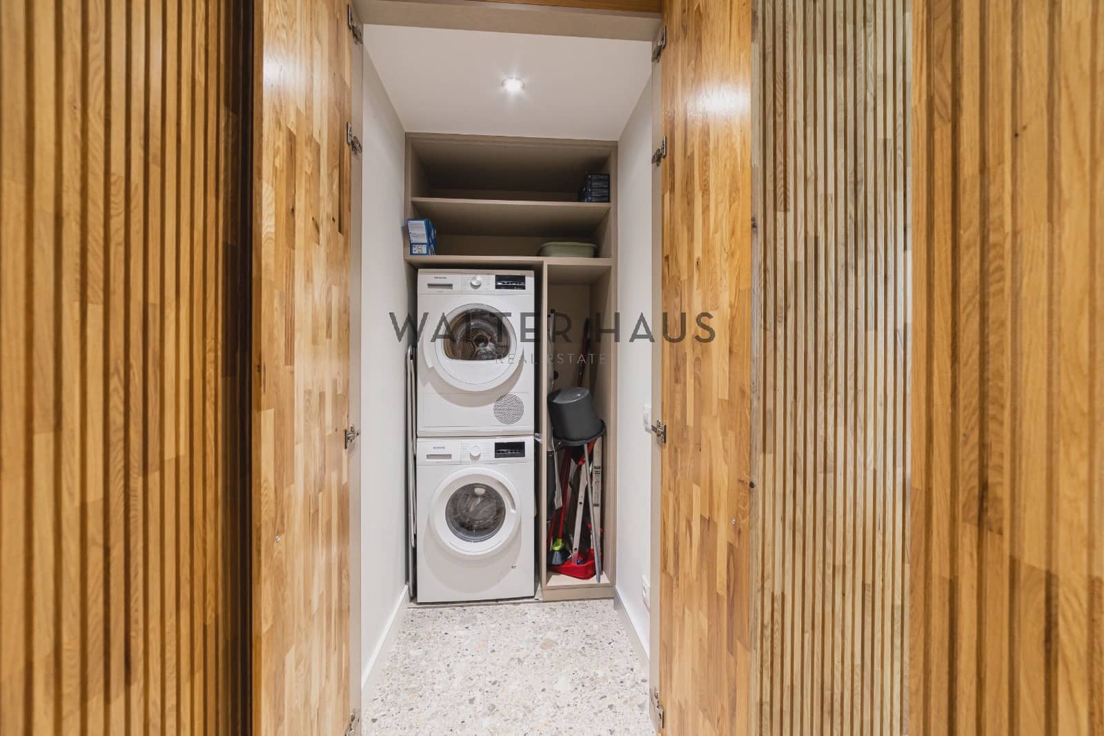2 Zimmer Wohnung zu vermieten in Madrid Stadt mit Garage - 2.400 € (Ref: 9958839)