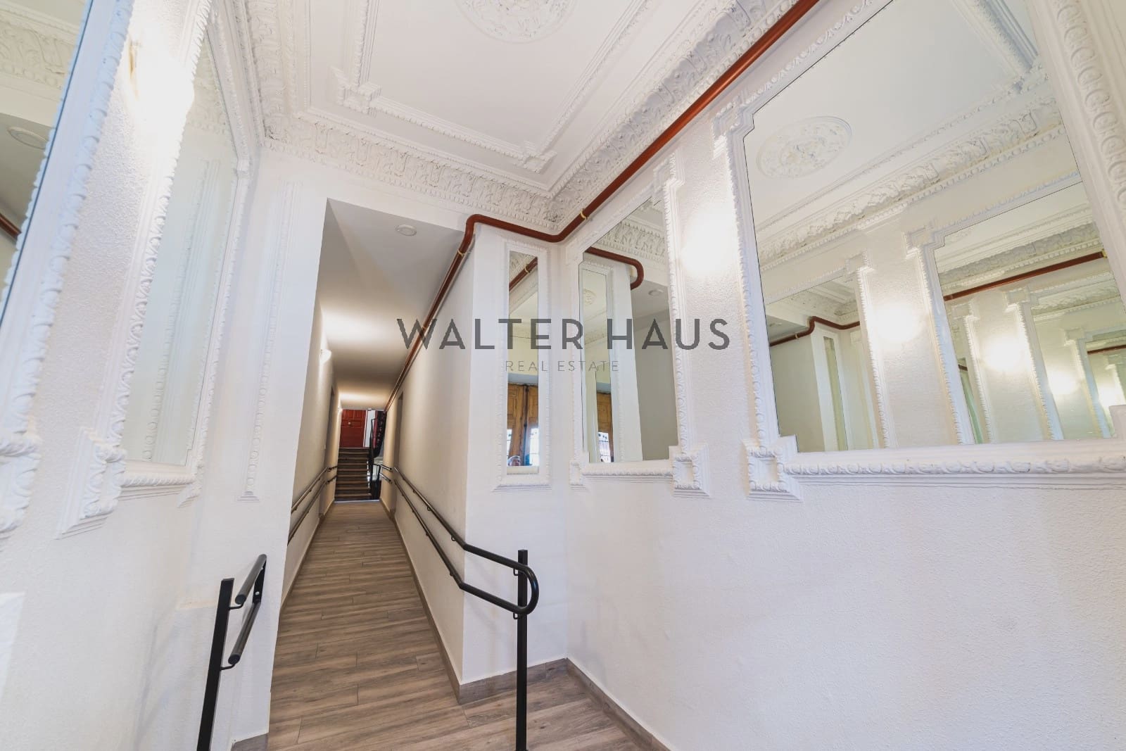2 Zimmer Wohnung zu vermieten in Madrid Stadt mit Garage - 2.400 € (Ref: 9958839)