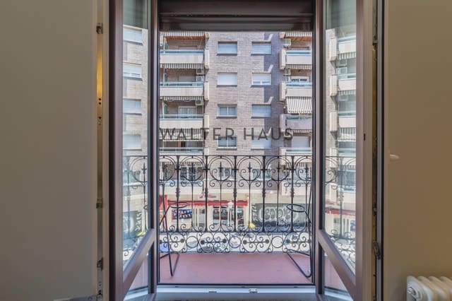 2 sypialnia Mieszkanie do wynajęcia w Trafalgar, Miasto Madryt z garażem - 2 400 € (Ref: 9958839)