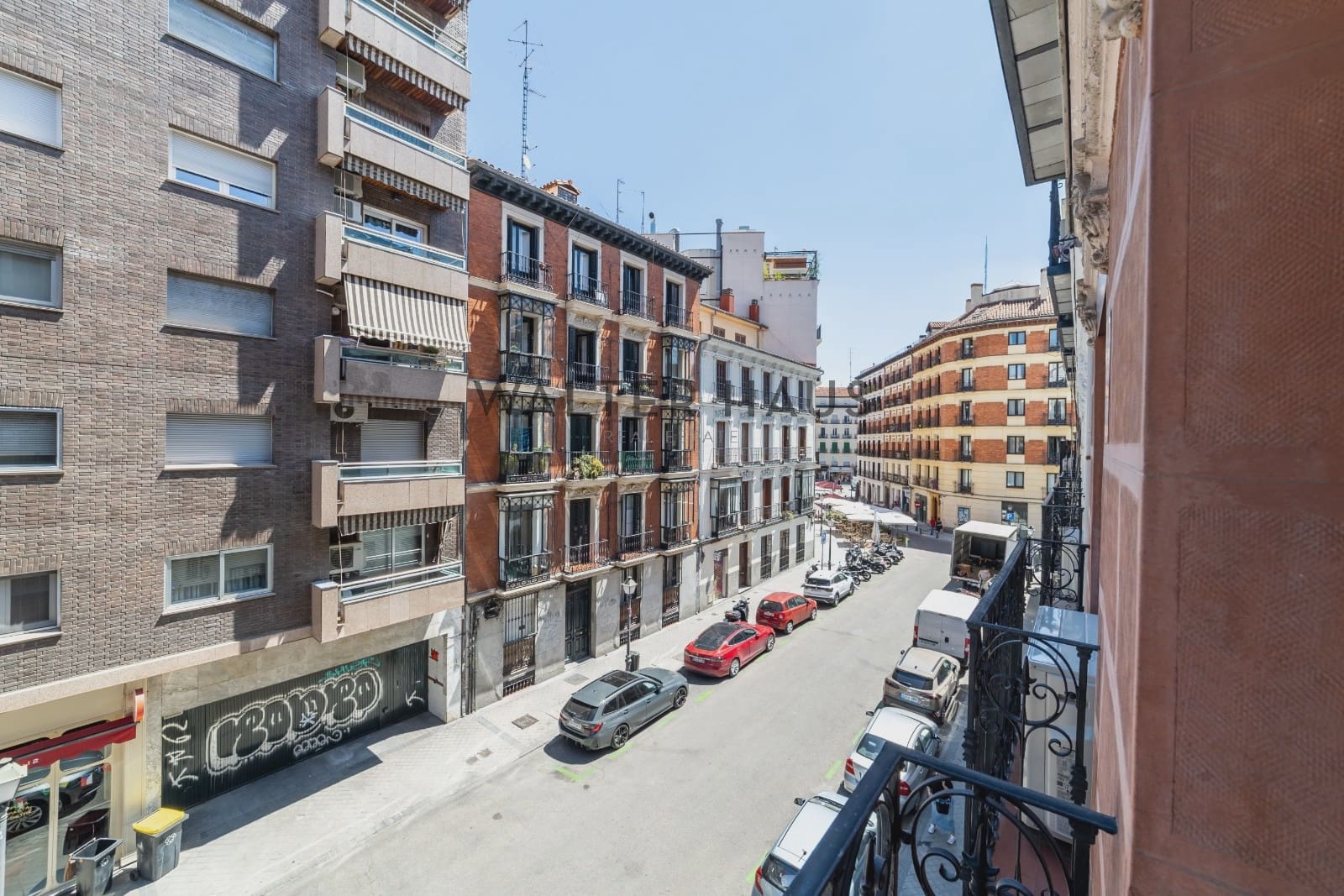 2 Zimmer Wohnung zu vermieten in Madrid Stadt mit Garage - 2.400 € (Ref: 9958839)