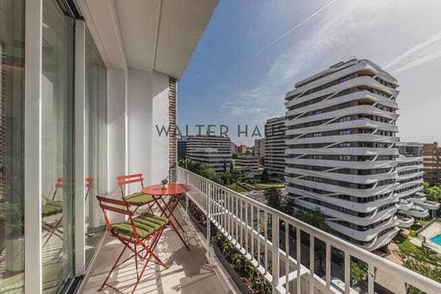 4 makuuhuone Kattohuoneisto myytävänä paikassa Niño Jesús, Madrid kaupunki mukana 
autotalli - 1 690 000 € (Ref: 9960986)