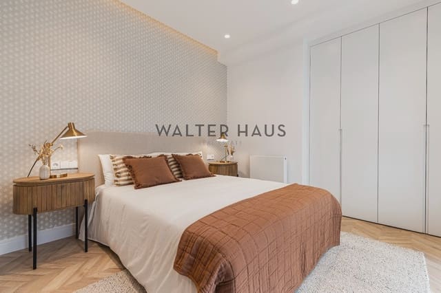 4 makuuhuone Kattohuoneisto myytävänä paikassa Niño Jesús, Madrid kaupunki mukana 
autotalli - 1 690 000 € (Ref: 9960986)