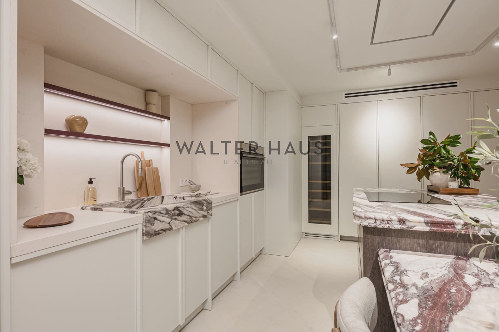 4 soverom Penthouse til salgs i Madrid by - € 3 900 000 (Ref: 9961194)
