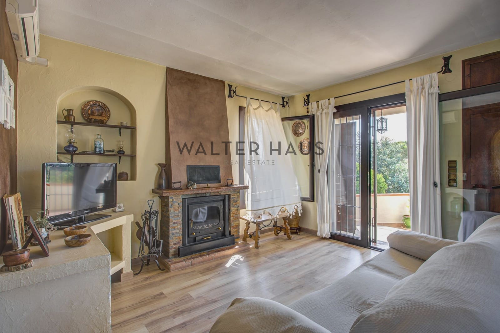 3 bedroom Villa for sale in Vall-llobrega - € 440,000 (Ref: 9961195)