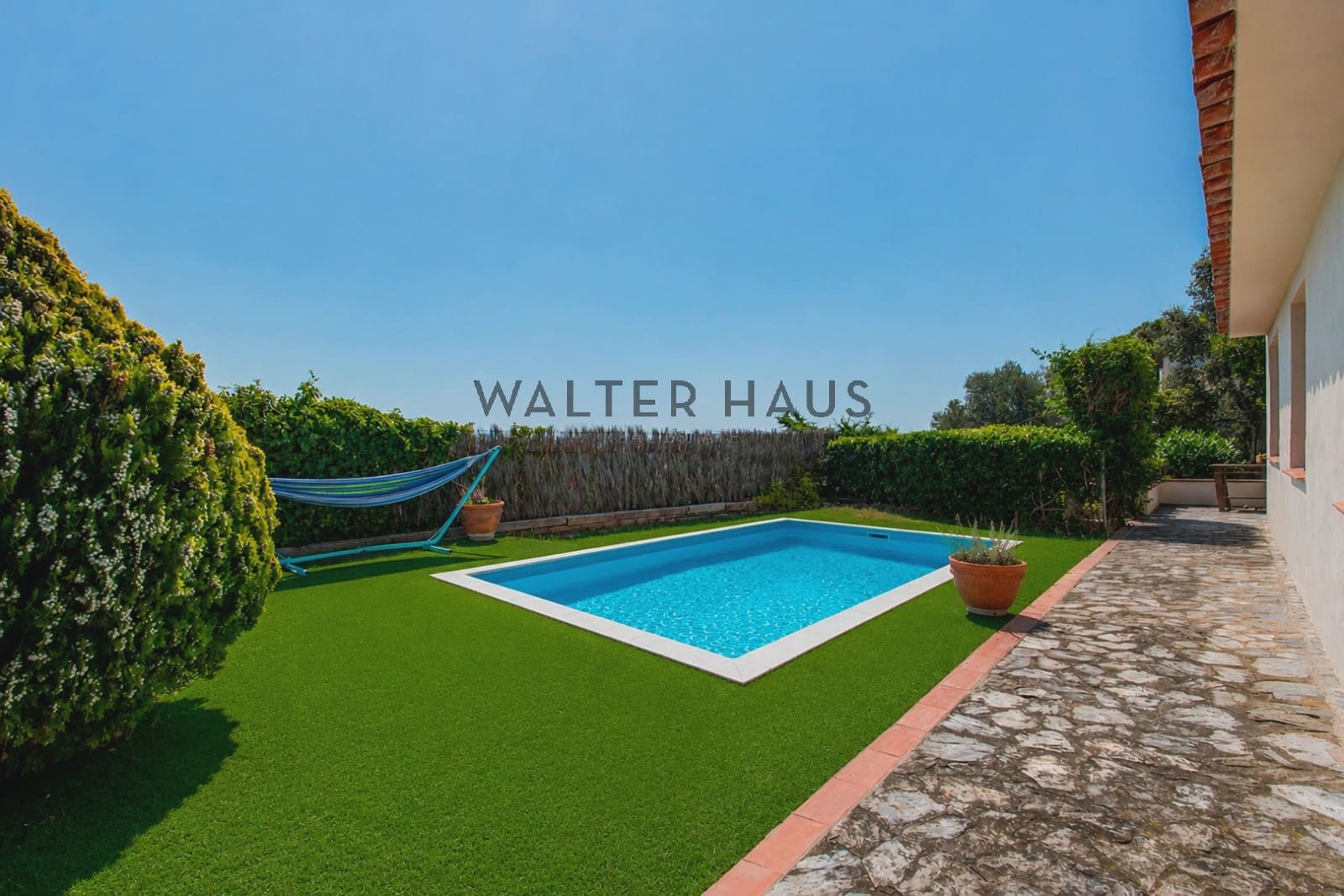 3 bedroom Villa for sale in Vall-llobrega - € 440,000 (Ref: 9961195)