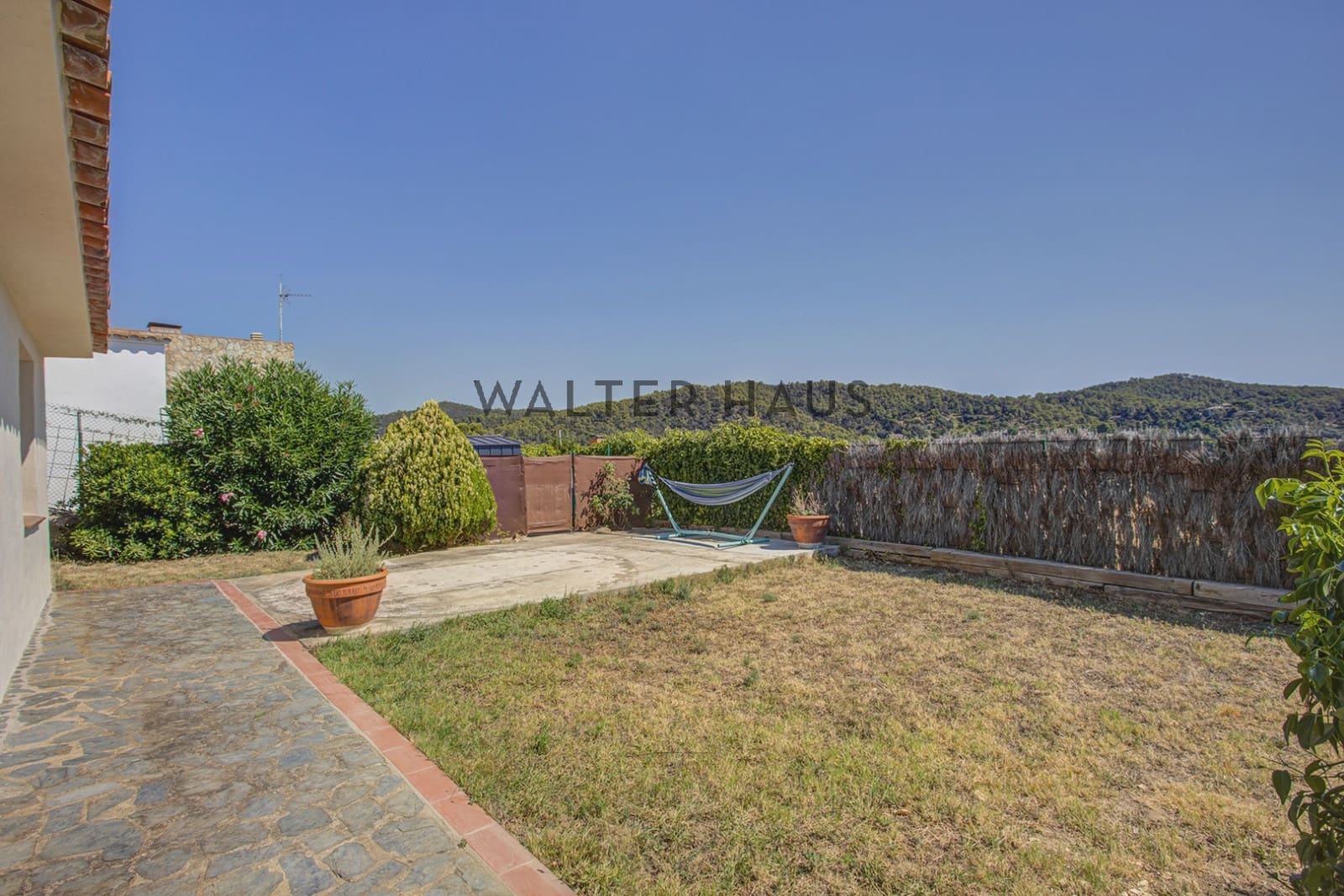 3 bedroom Villa for sale in Vall-llobrega - € 440,000 (Ref: 9961195)