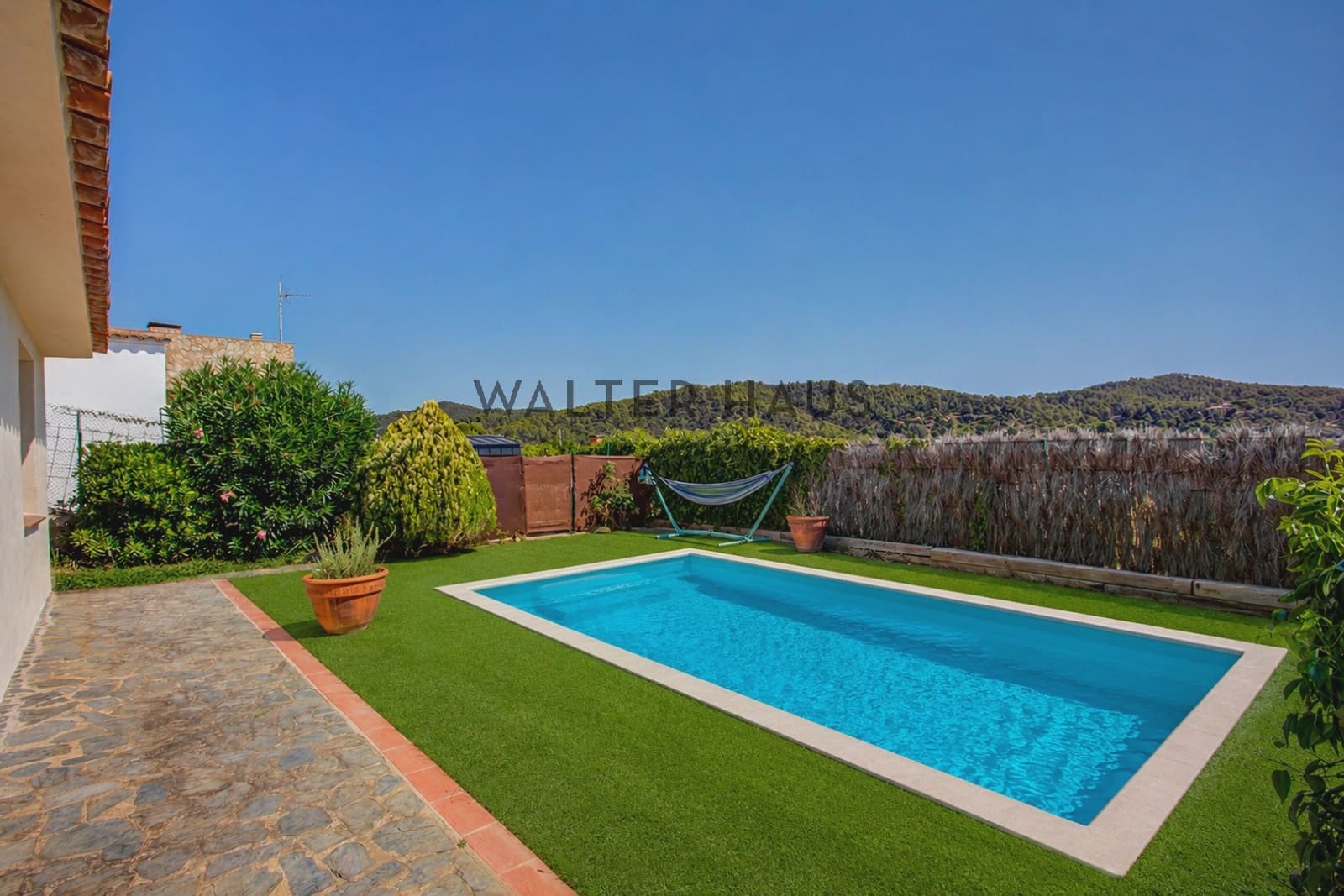 3 bedroom Villa for sale in Vall-llobrega - € 440,000 (Ref: 9961195)