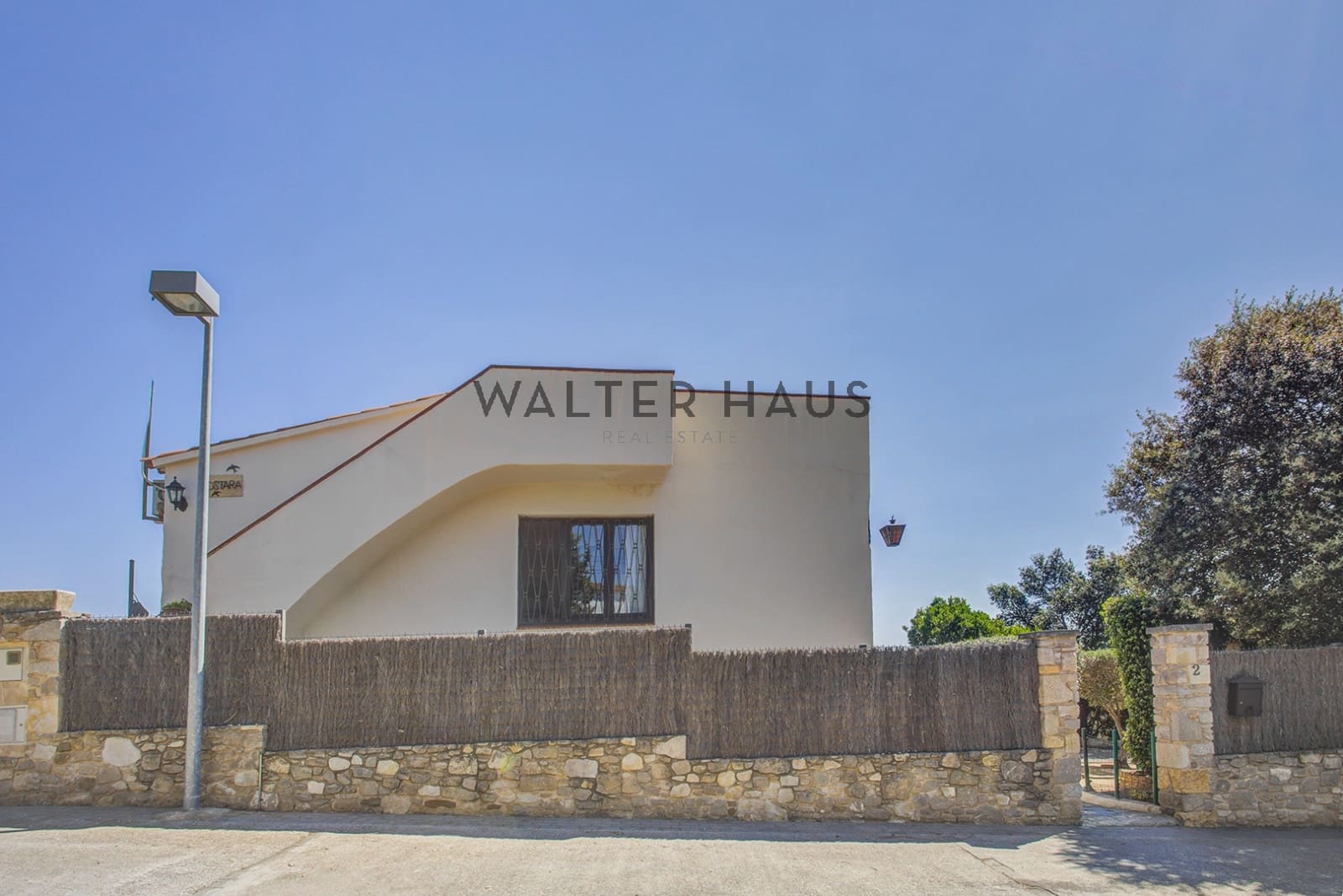 3 bedroom Villa for sale in Vall-llobrega - € 440,000 (Ref: 9961195)