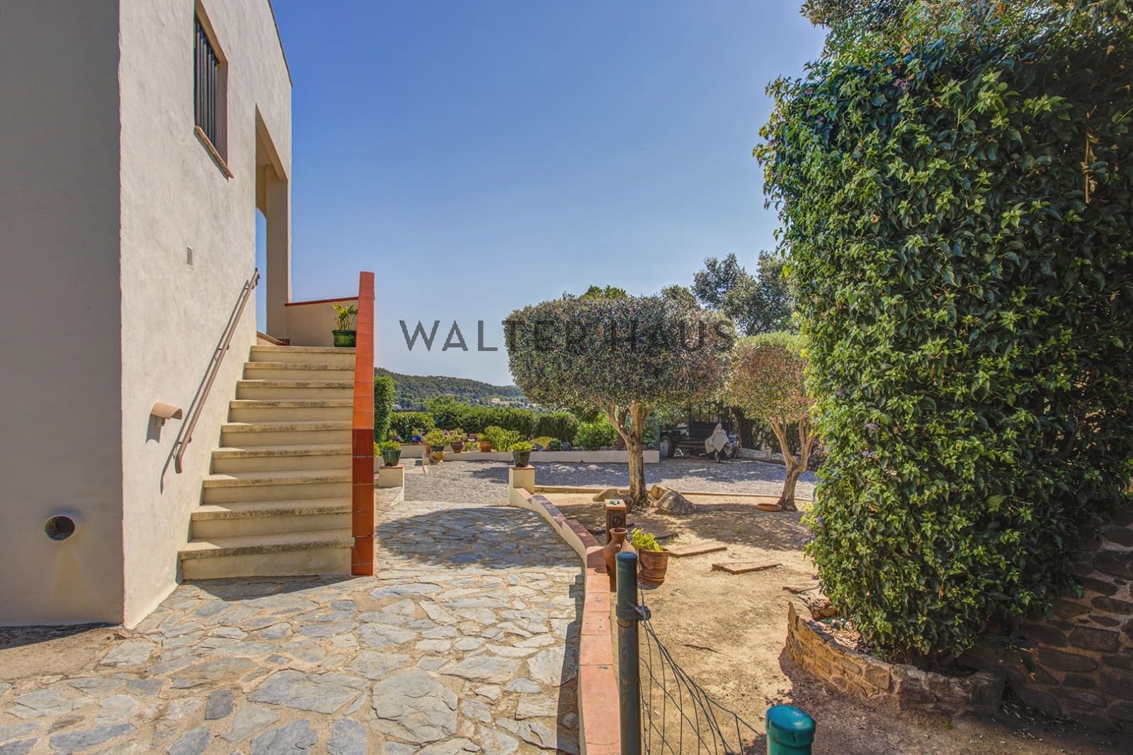3 bedroom Villa for sale in Vall-llobrega - € 440,000 (Ref: 9961195)