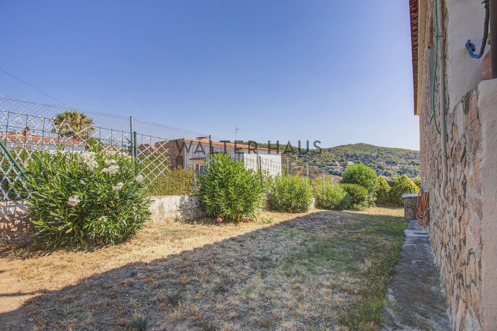 3 bedroom Villa for sale in Vall-llobrega - € 440,000 (Ref: 9961195)