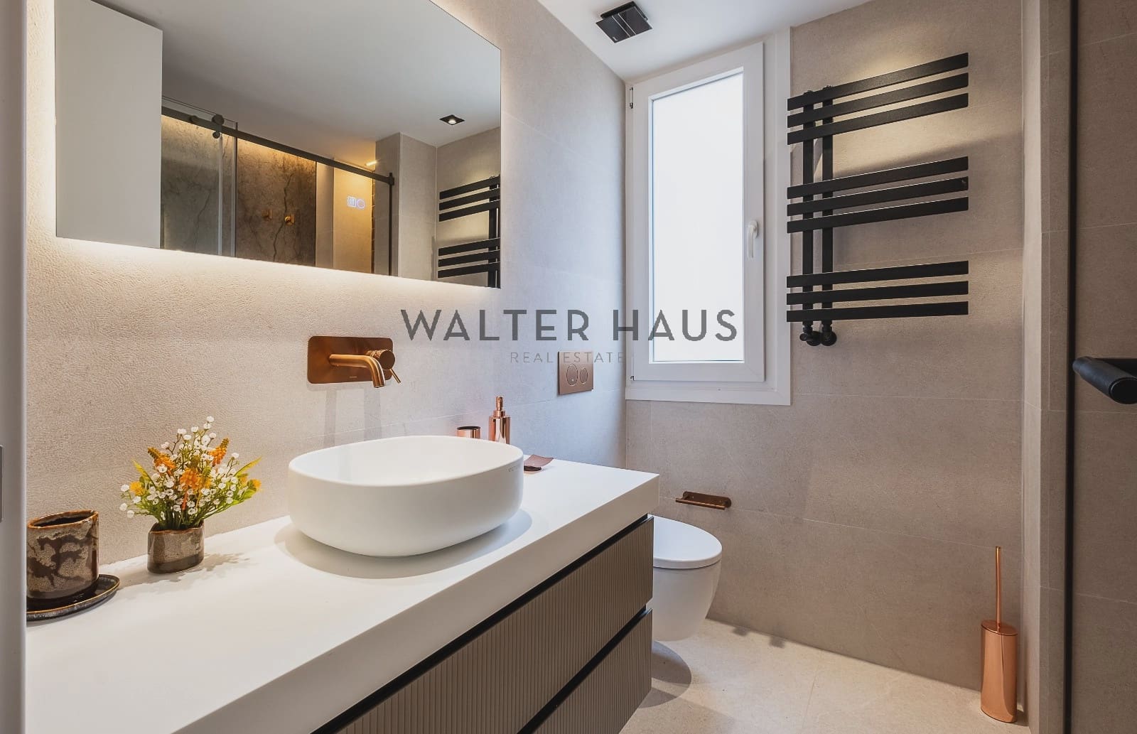3 soveværelse Penthouse til salg i Madrid by - € 2.400.000 (Ref: 9961633)