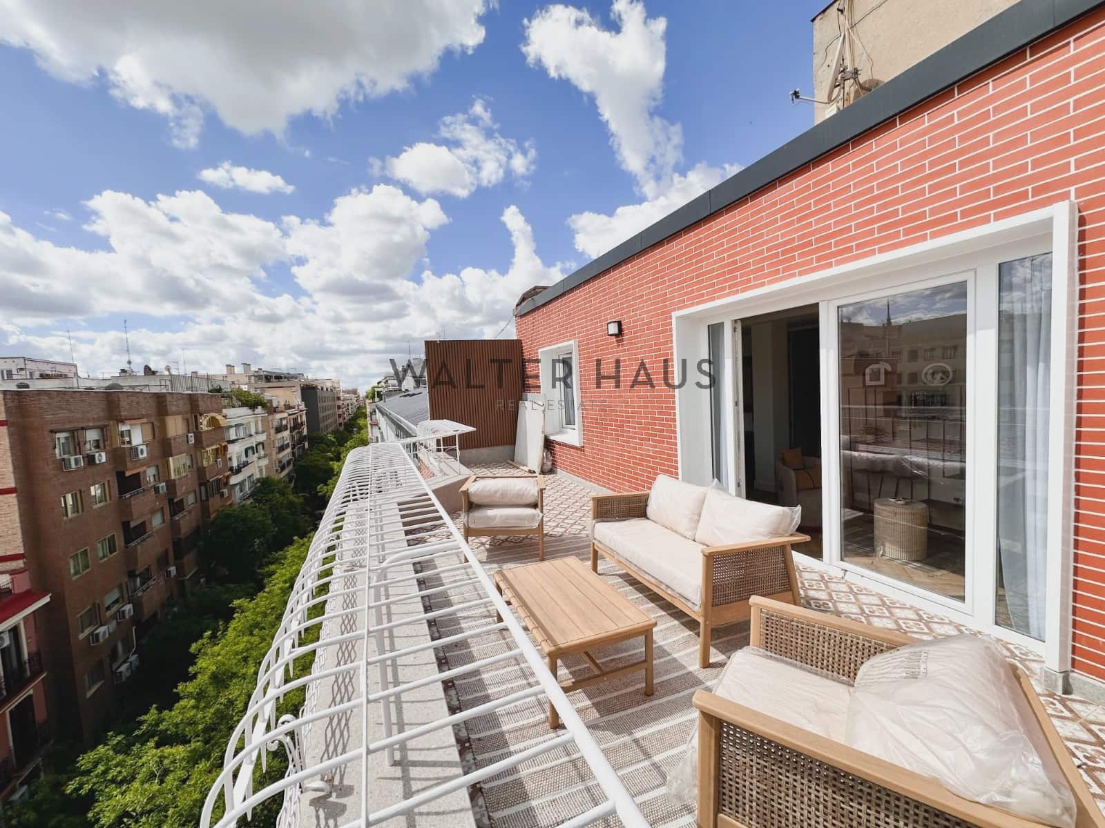 3 soveværelse Penthouse til salg i Madrid by - € 2.400.000 (Ref: 9961633)