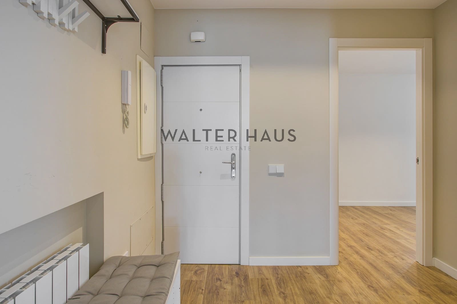 2 soveværelse Penthouse til salg i Barcelona by - € 790.000 (Ref: 9965703)