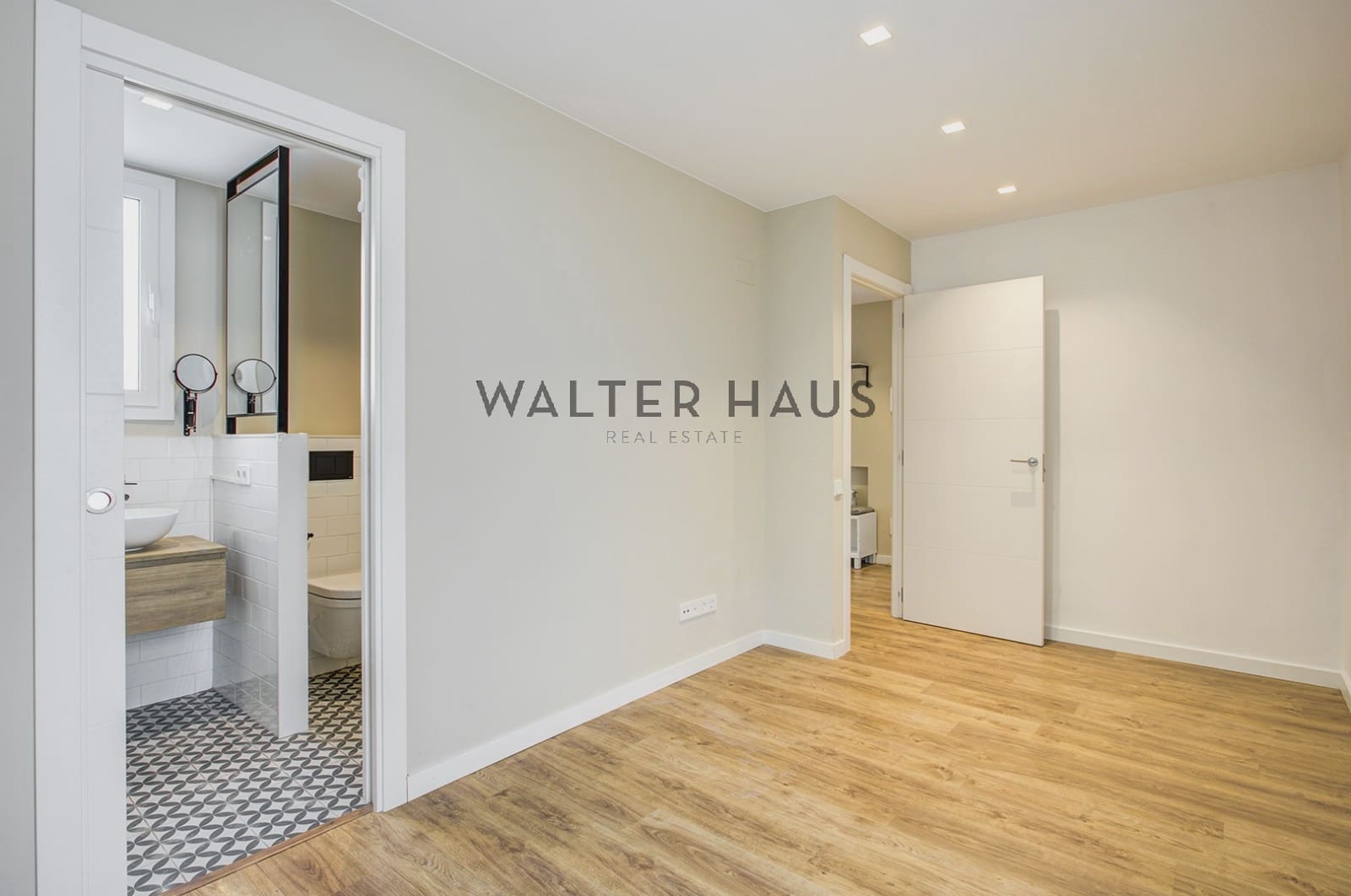 2 soveværelse Penthouse til salg i Barcelona by - € 790.000 (Ref: 9965703)