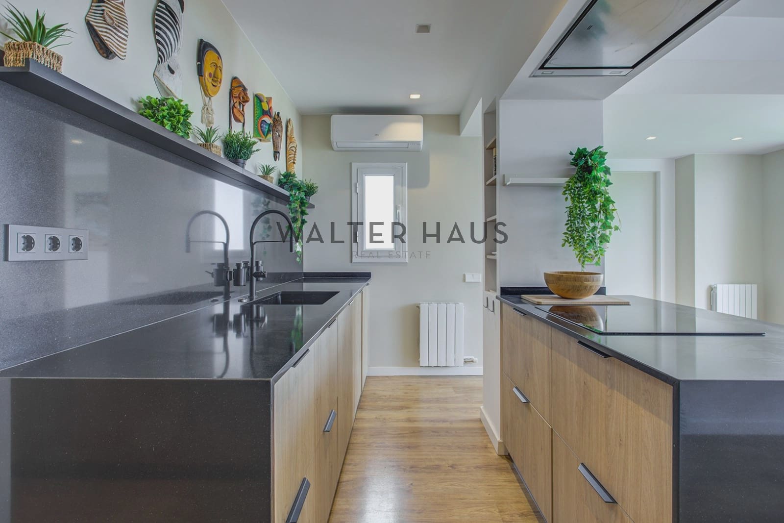 2 soveværelse Penthouse til salg i Barcelona by - € 790.000 (Ref: 9965703)