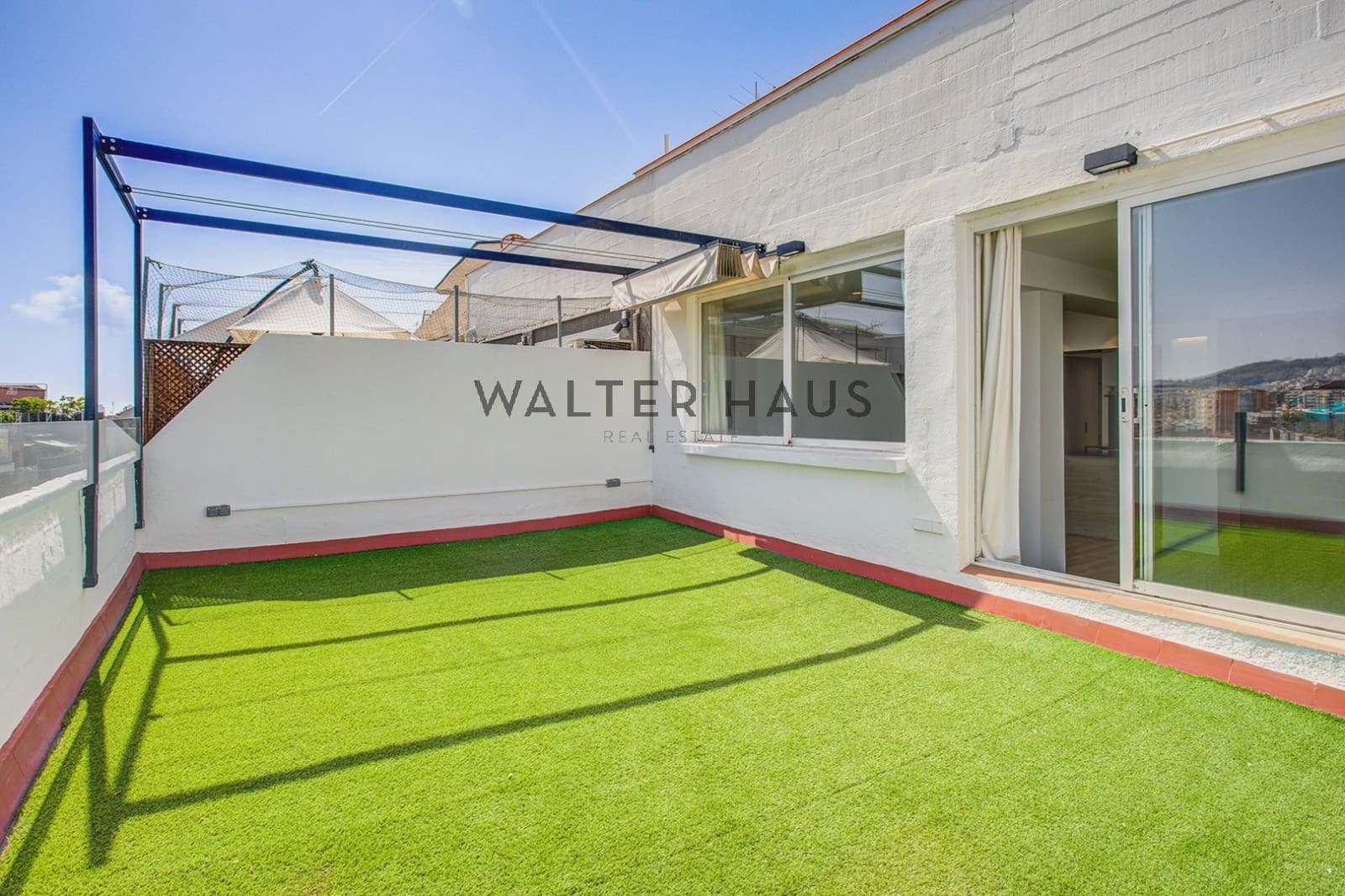 2 soveværelse Penthouse til salg i Barcelona by - € 790.000 (Ref: 9965703)