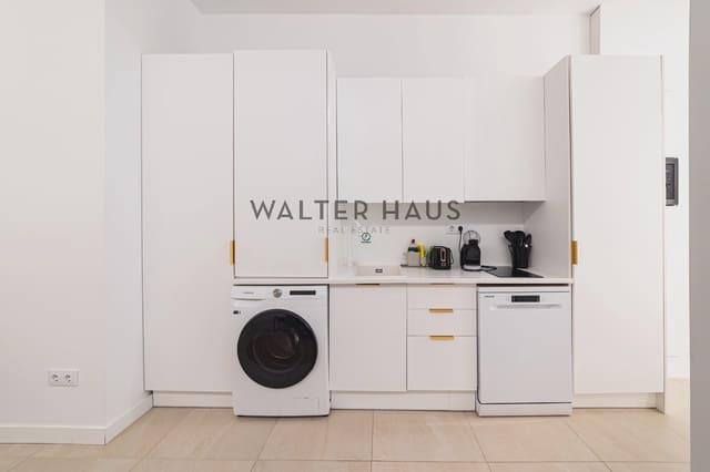 1 soverom Leilighet til salgs i Acacias, Madrid by - € 420 000 (Ref: 9965704)