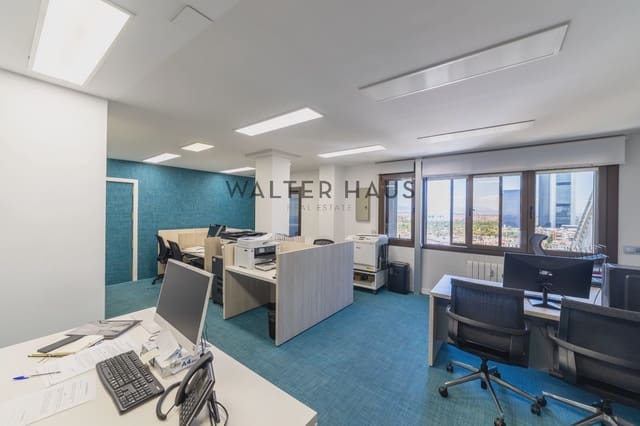 Piso de 5 habitaciones en Almenara, Madrid ciudad en venta - 2.200.000 € (Ref: 9965907)