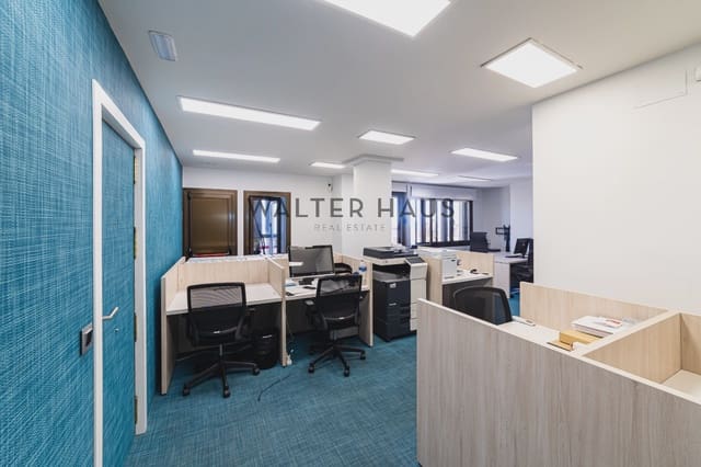 Piso de 5 habitaciones en Almenara, Madrid ciudad en venta - 2.200.000 € (Ref: 9965907)