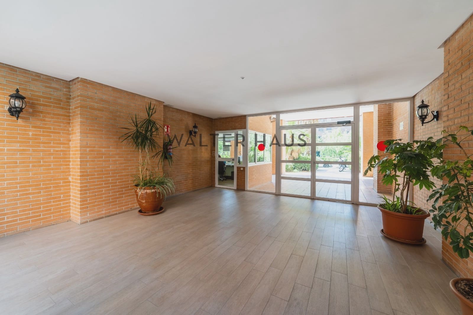 1 Zimmer Wohnung zu vermieten in Madrid Stadt mit Pool Garage - 1.450 € (Ref: 9968952)