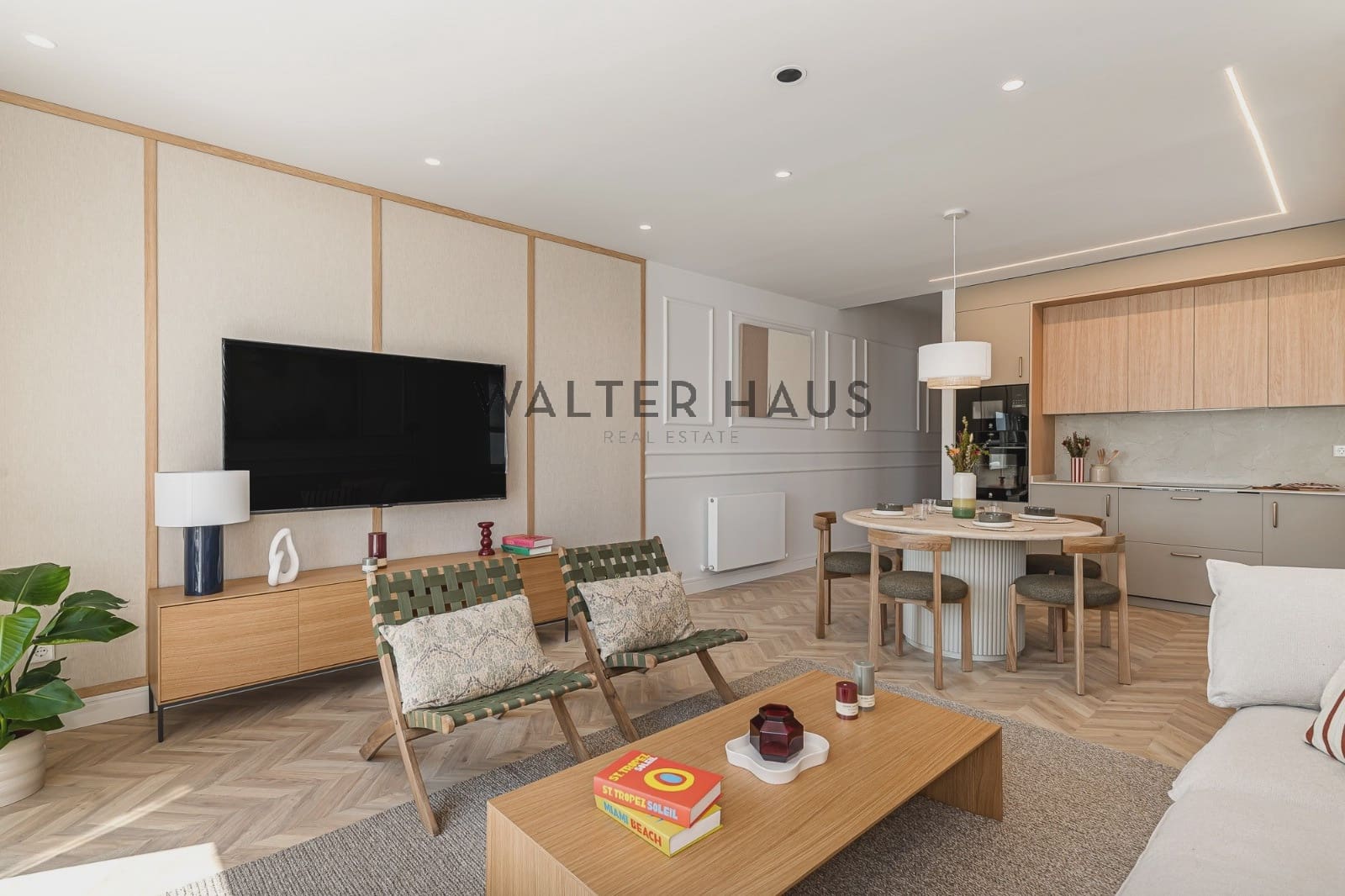 3 bedroom Penthouse for sale in Madrid city - € 1,450,000 (Ref: 9975844)