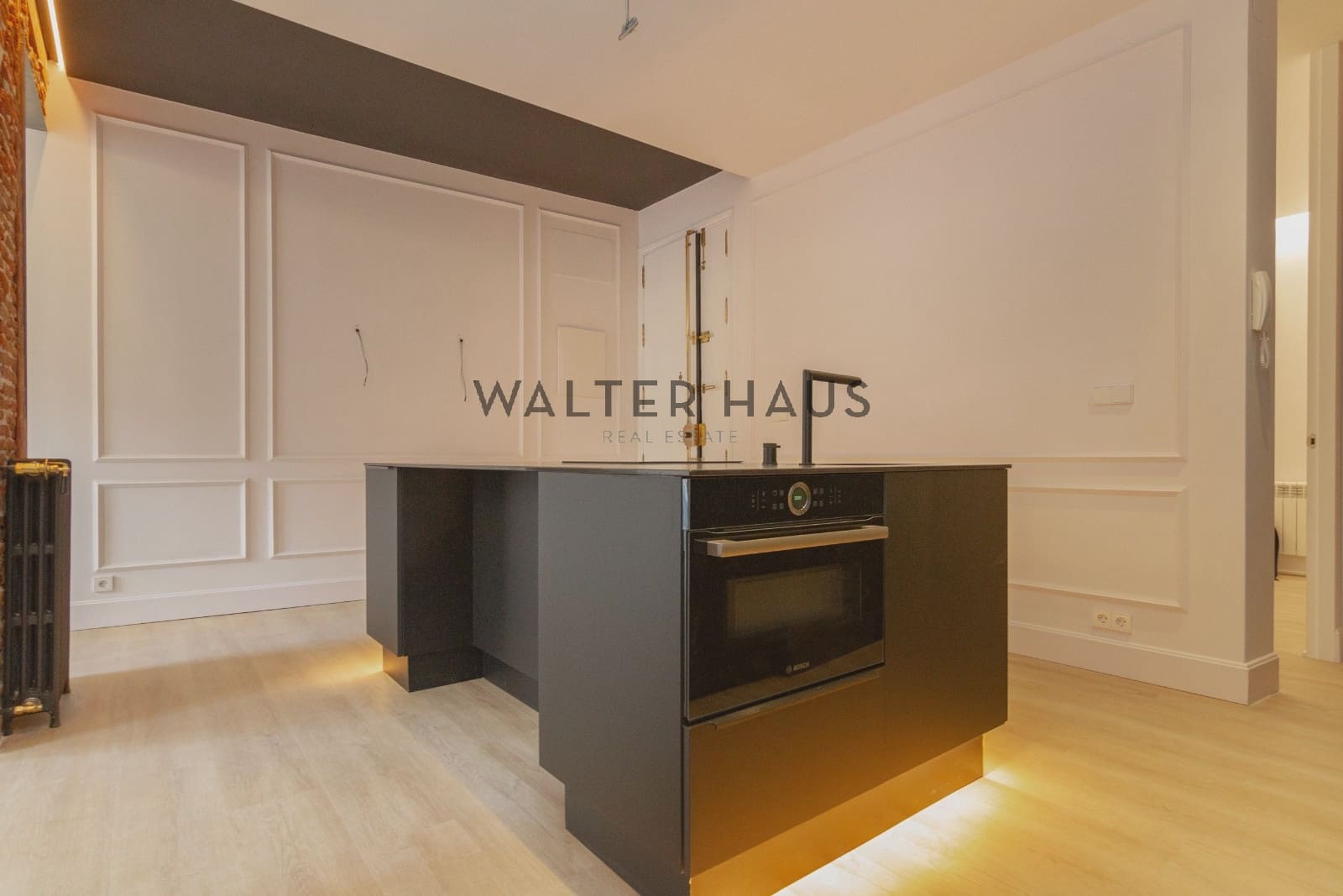 2 sovrum Lägenhet att hyra i Madrid stad - 3 000 € (Ref: 9978069)