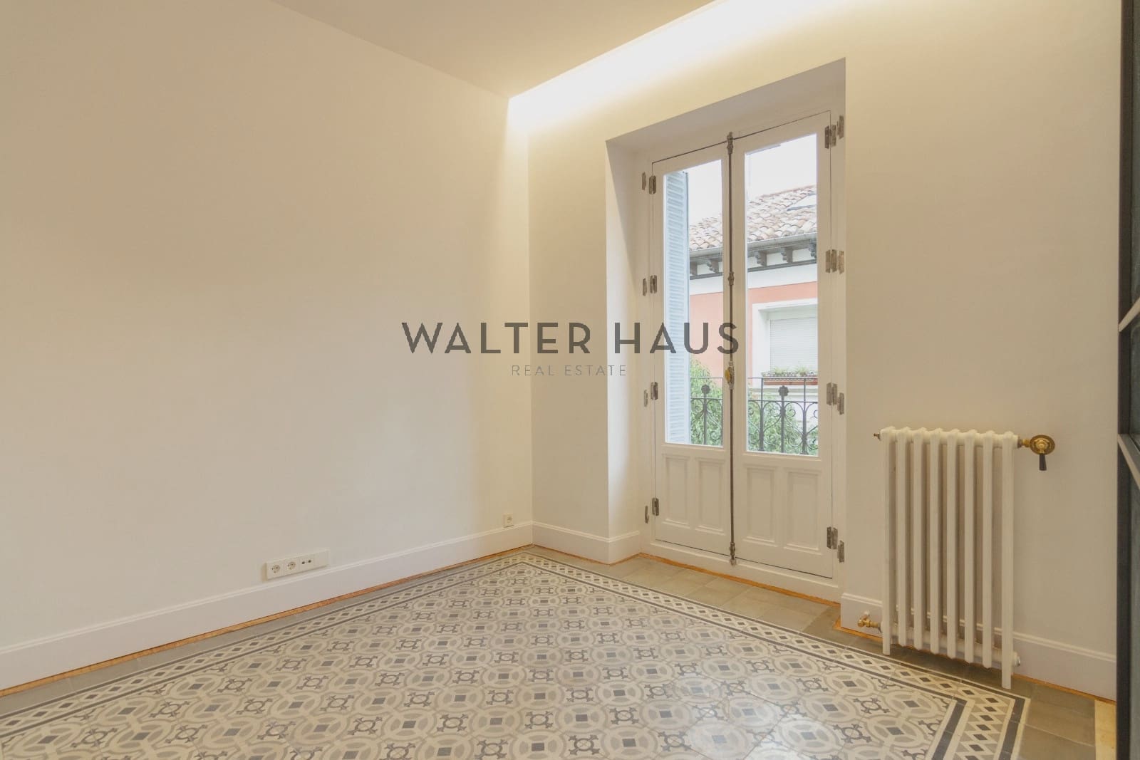 2 sovrum Lägenhet att hyra i Madrid stad - 3 000 € (Ref: 9978069)