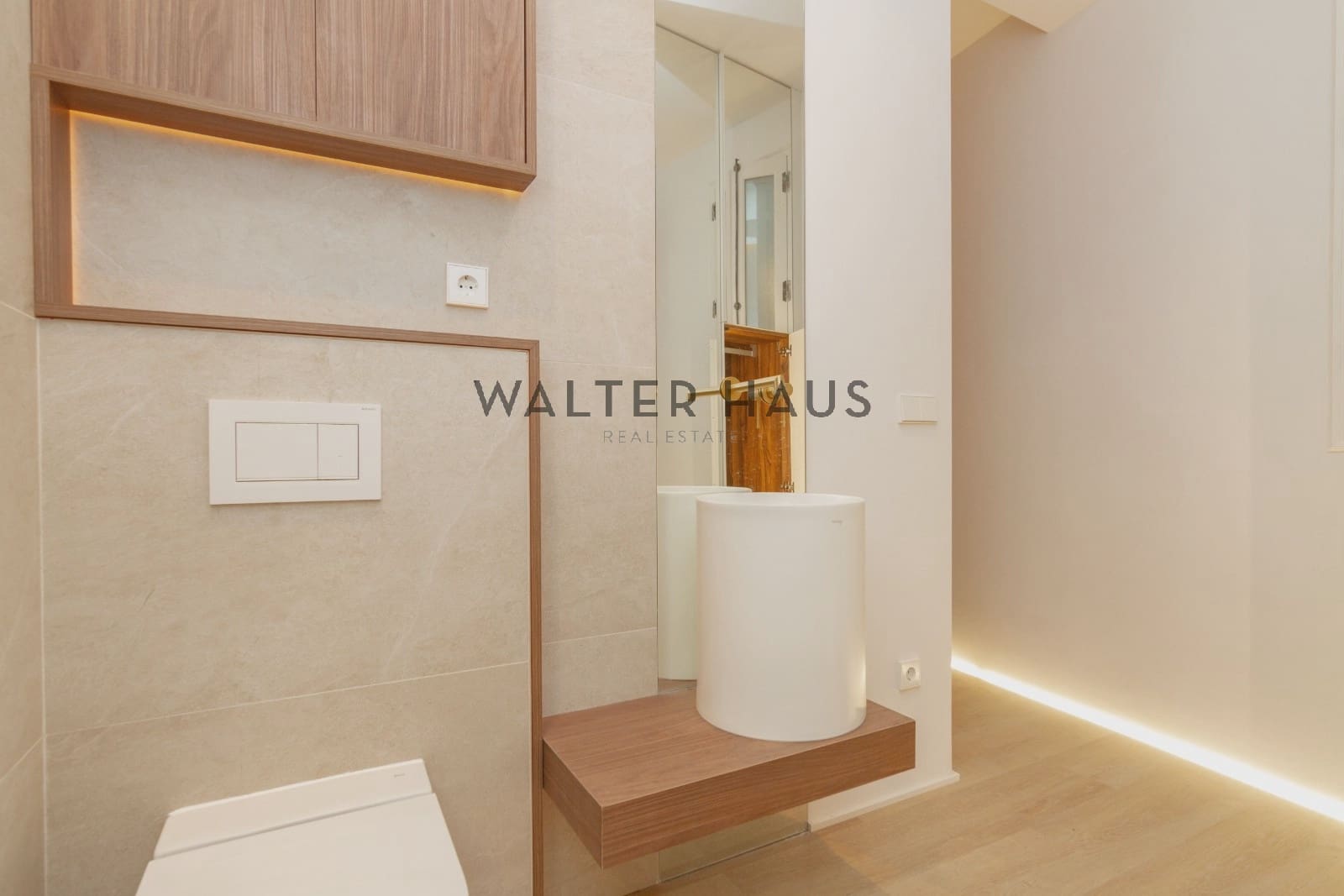 2 sovrum Lägenhet att hyra i Madrid stad - 3 000 € (Ref: 9978069)