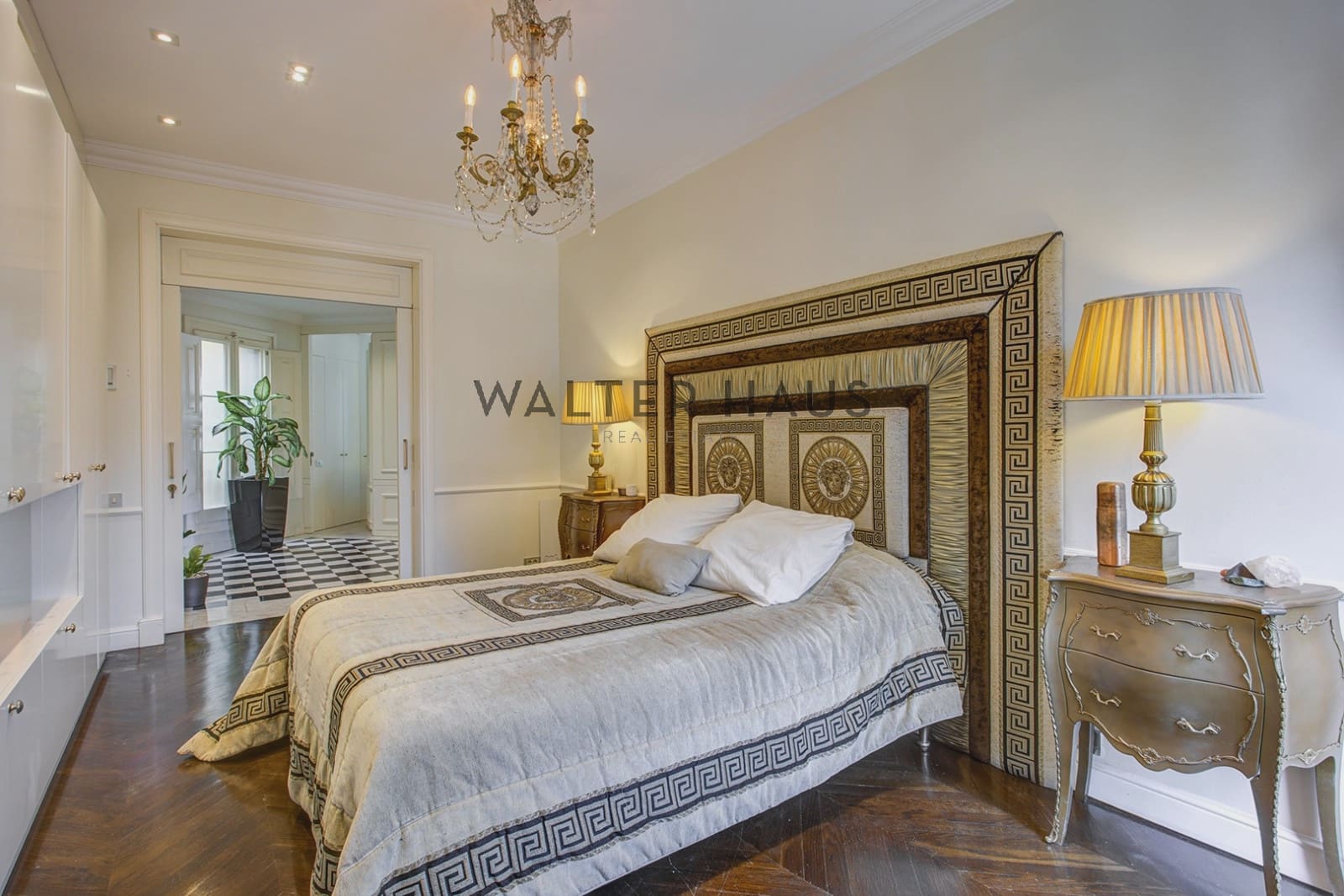 3 soveværelse Lejlighed til salg i Barcelona by - € 1.650.000 (Ref: 9981395)