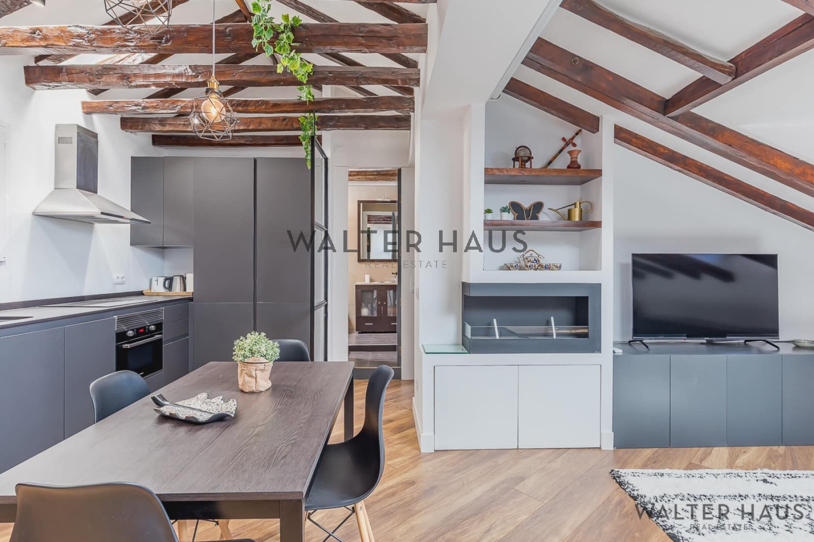 1 soveværelse Penthouse til salg i Madrid by - € 595.000 (Ref: 9981680)