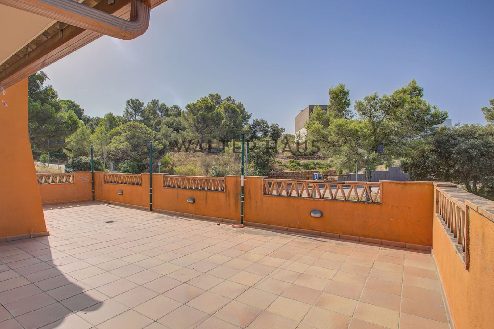 4 slaapkamer Villa te koop in Gerona stad - € 699.000 (Ref: 9985330)