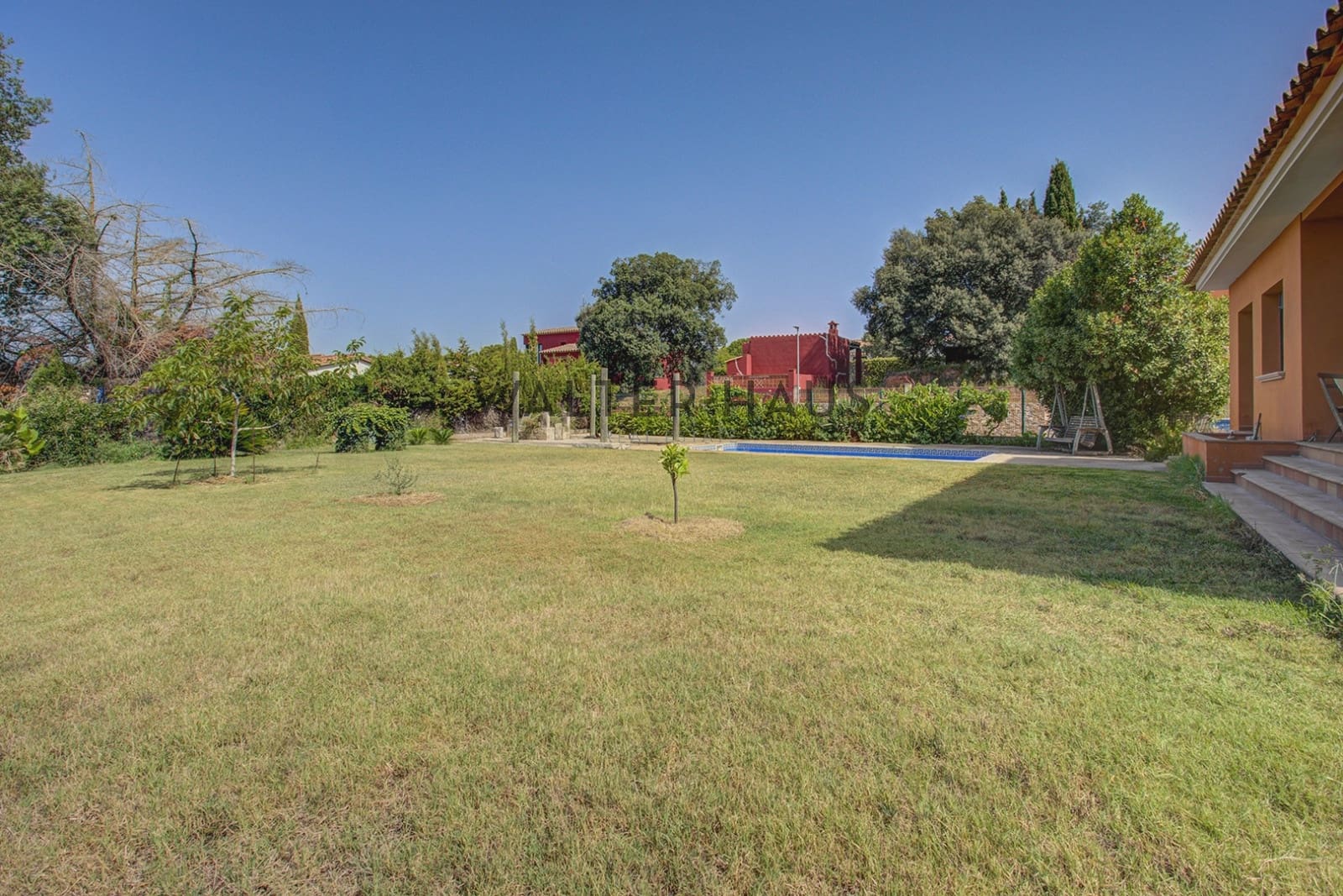 4 slaapkamer Villa te koop in Gerona stad - € 699.000 (Ref: 9985330)