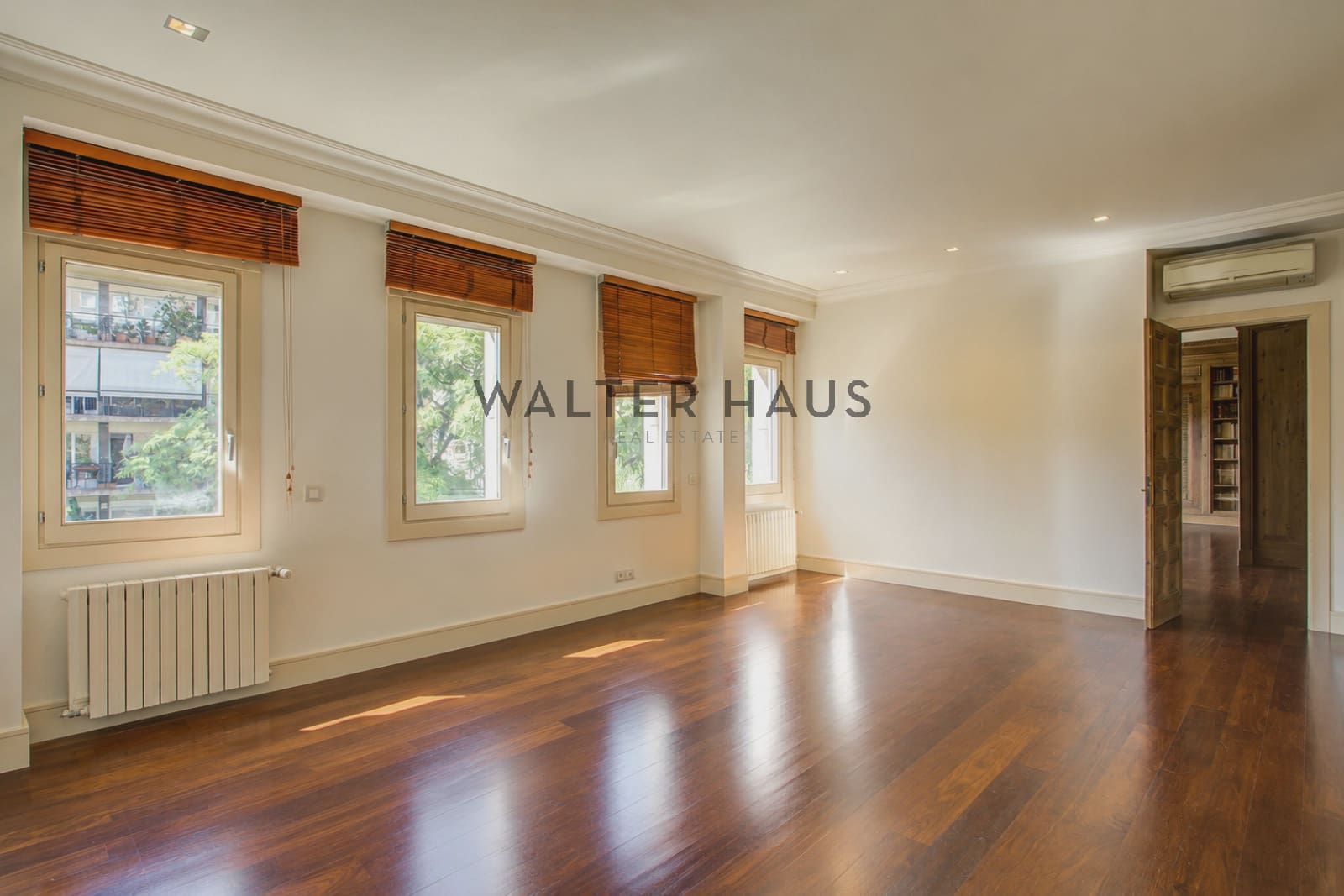 6 makuuhuone Asunto myytävänä paikassa Barcelona kaupunki - 2 350 000 € (Ref: 9989134)