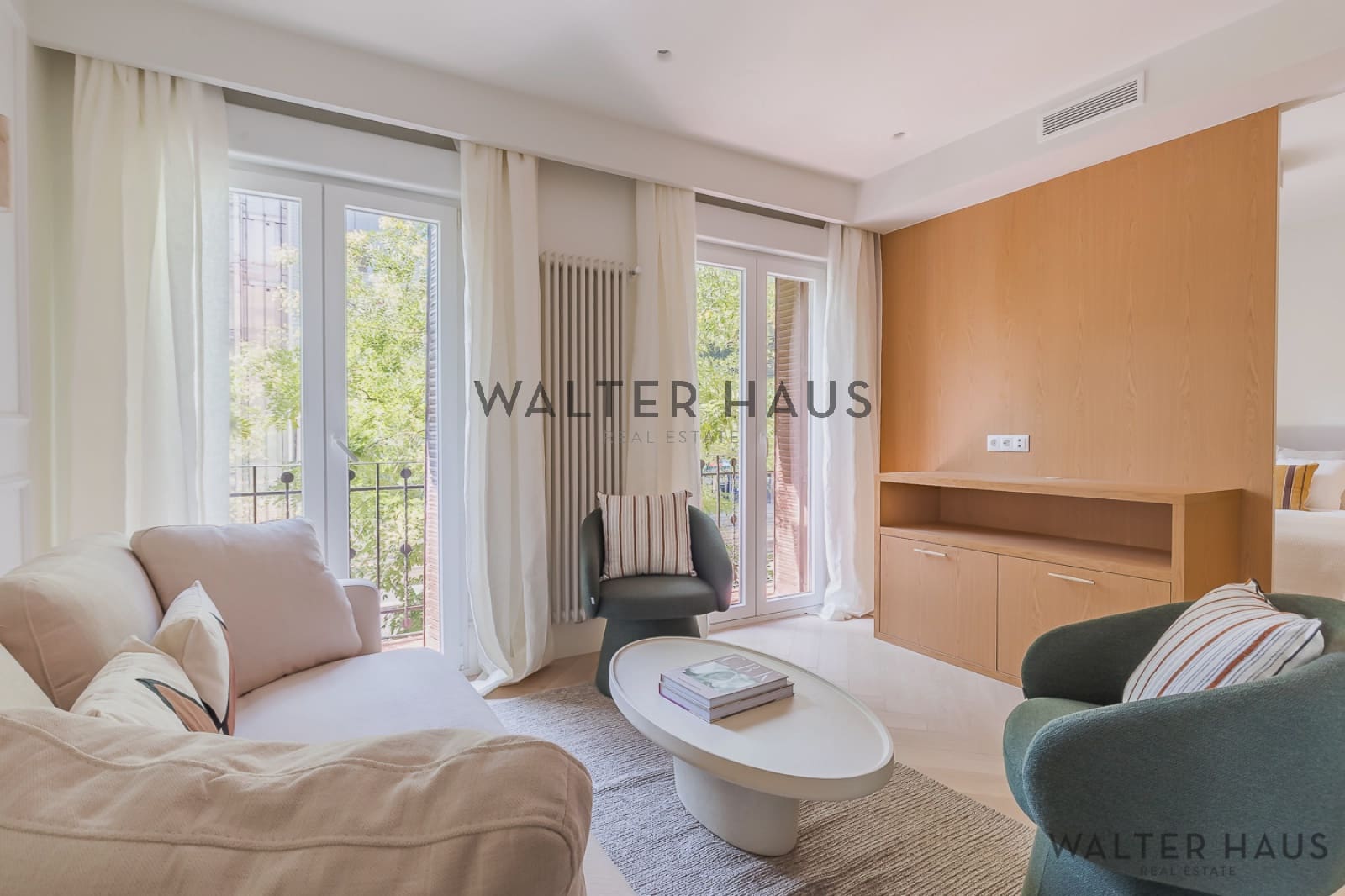2 soveværelse Lejlighed til salg i Madrid by - € 1.050.000 (Ref: 9991989)