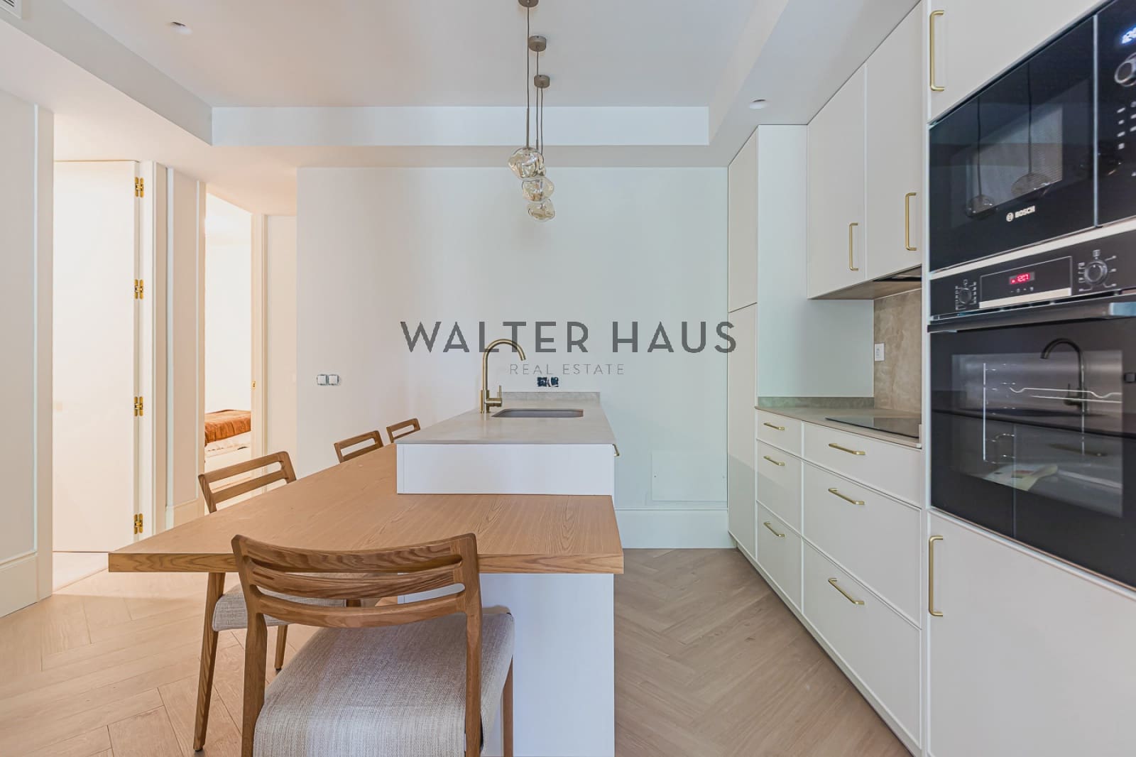 2 bedroom Flat for sale in Madrid city - € 1,050,000 (Ref: 9991989)