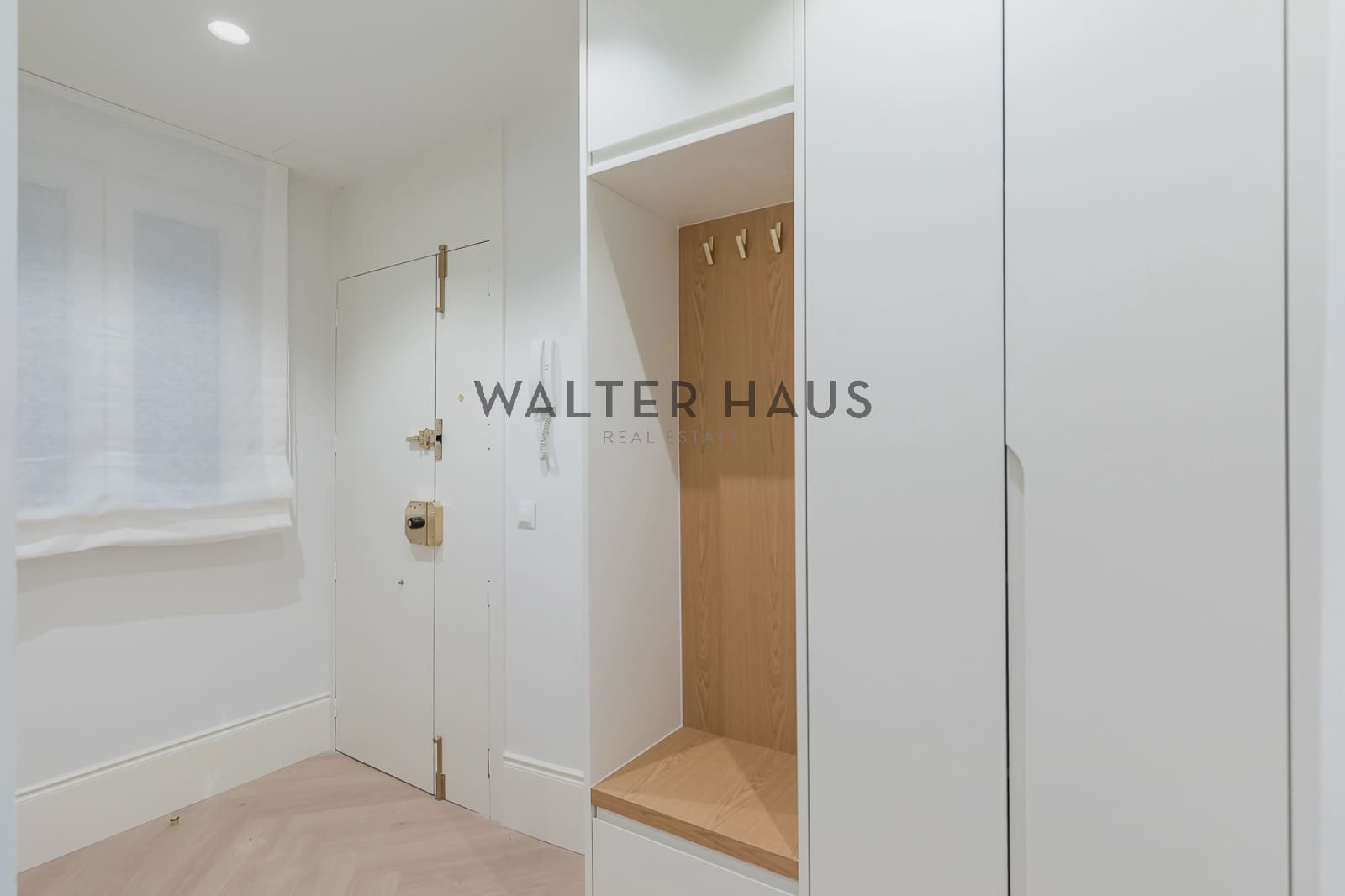 2 bedroom Flat for sale in Madrid city - € 1,050,000 (Ref: 9991989)